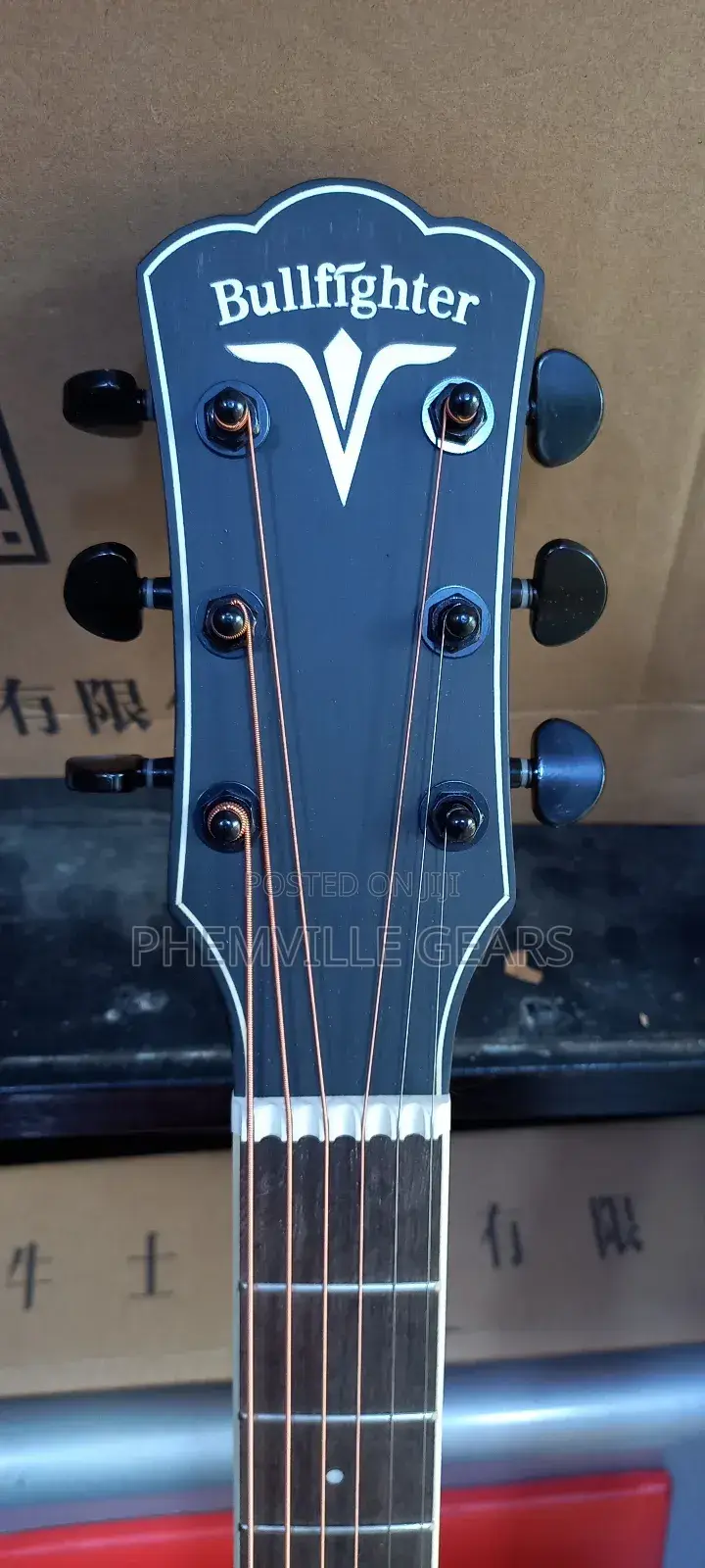 Bullfighter Seminar Acoustic Guitar