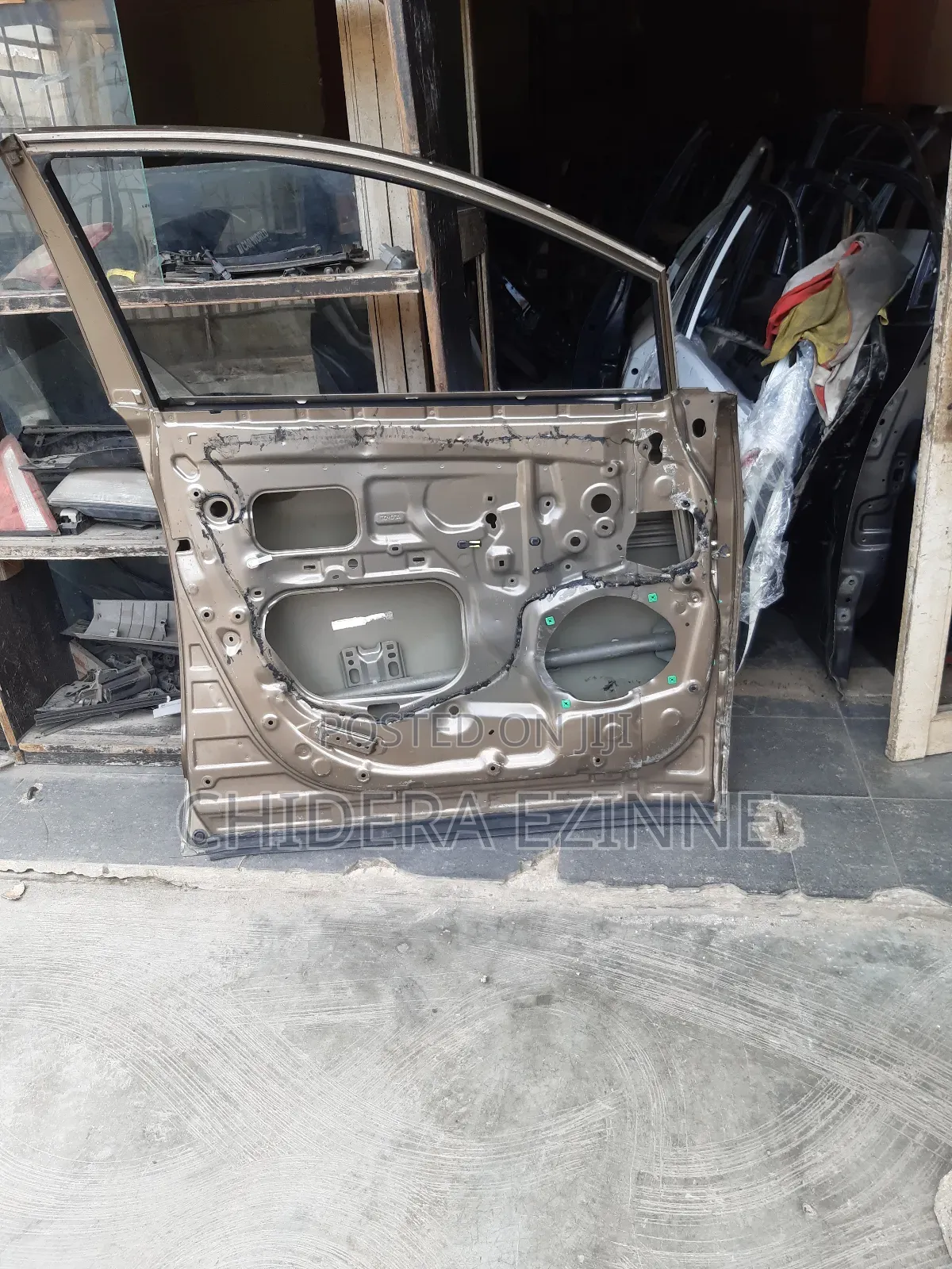 Toyota Venza 2010 Model Front Door Left Side