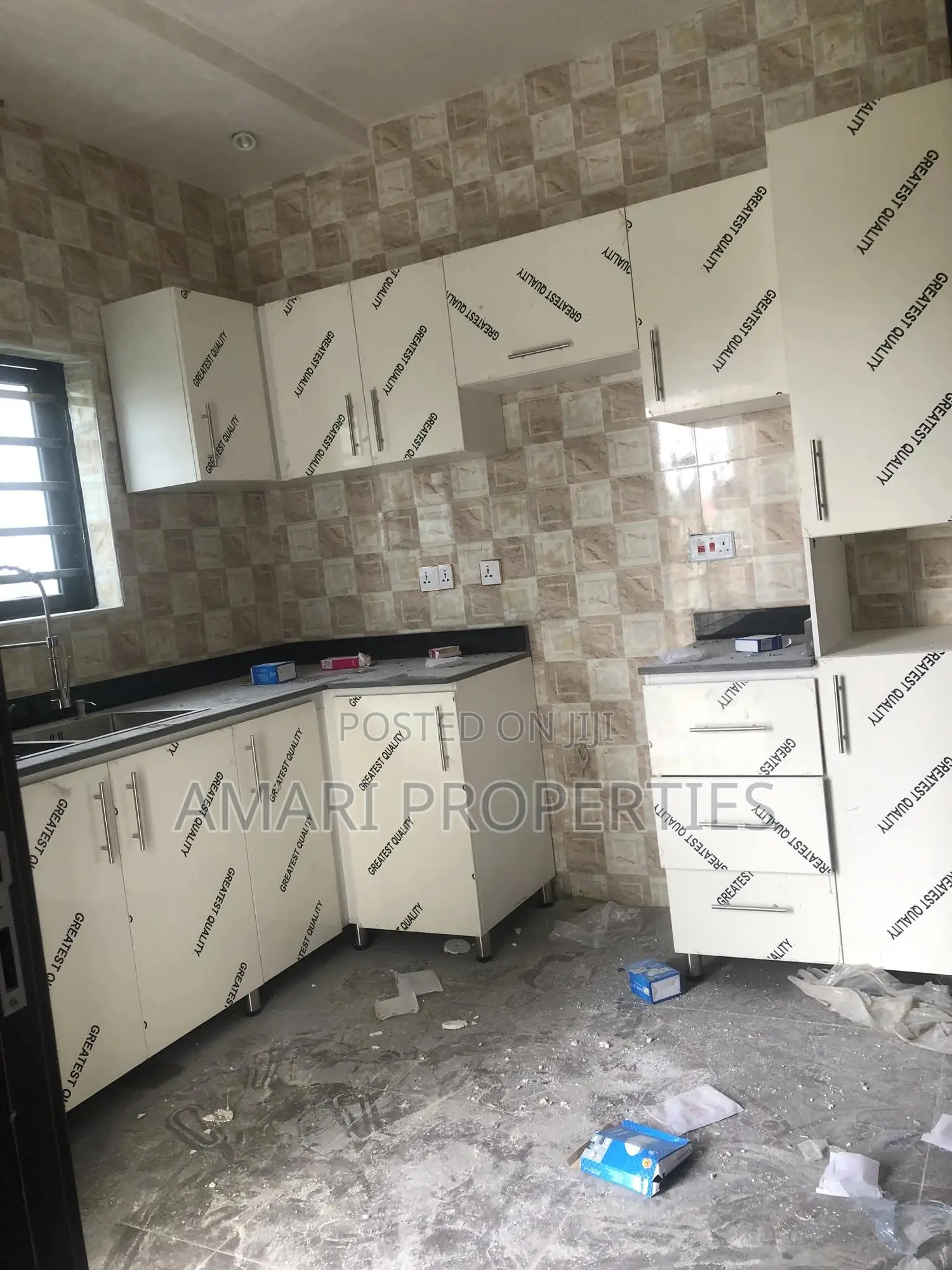 2bdrm Block of Flats in Vintage, Ajah for rent