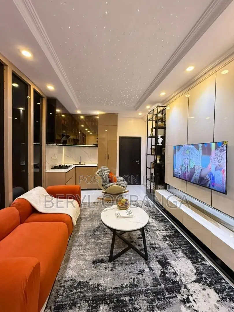Beautiful 1 Bedroom Apartment With a Bathub