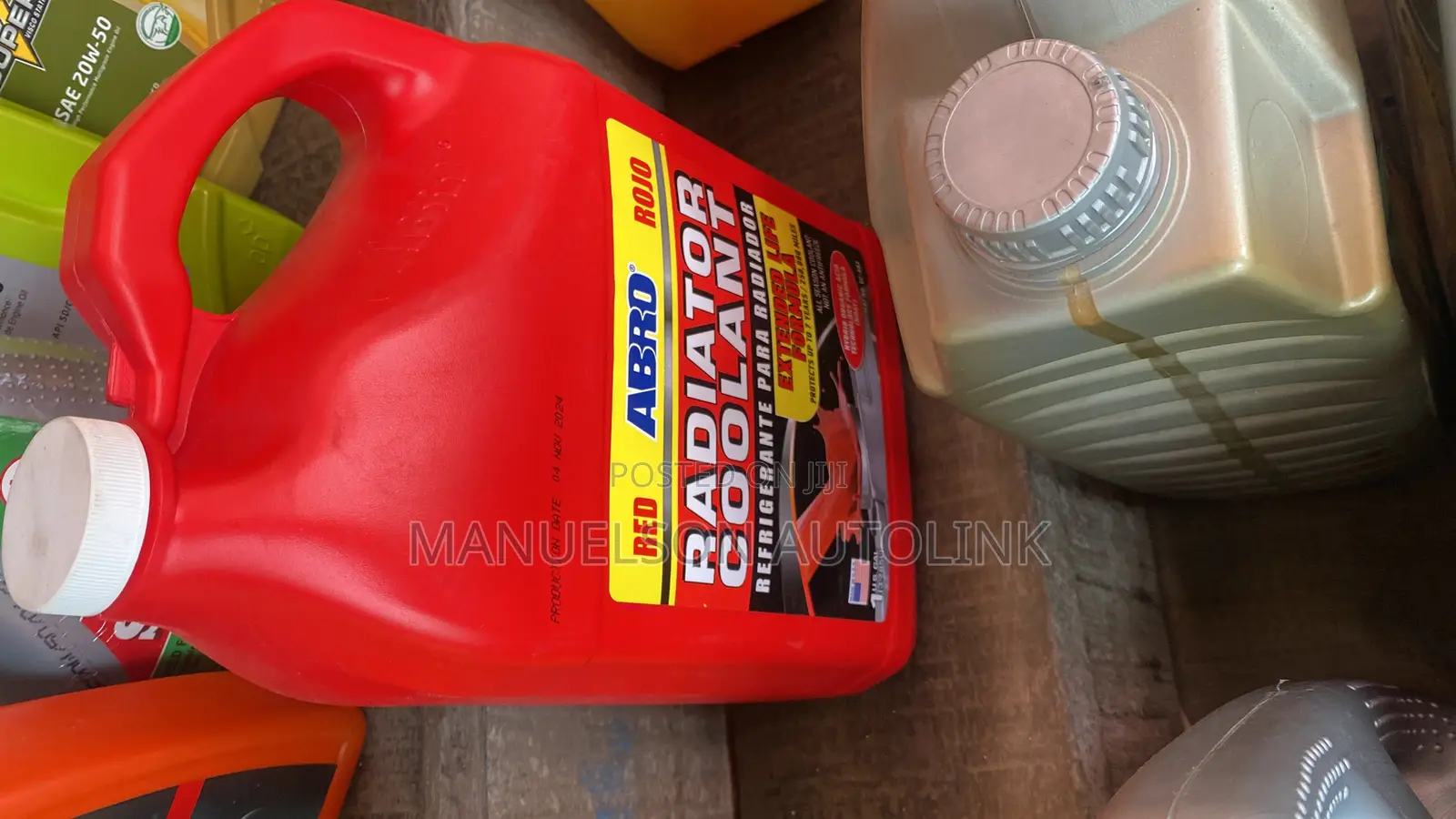 4 Liter Radiator Coolant Red for Toyota,Lexus Ford Chevrolet