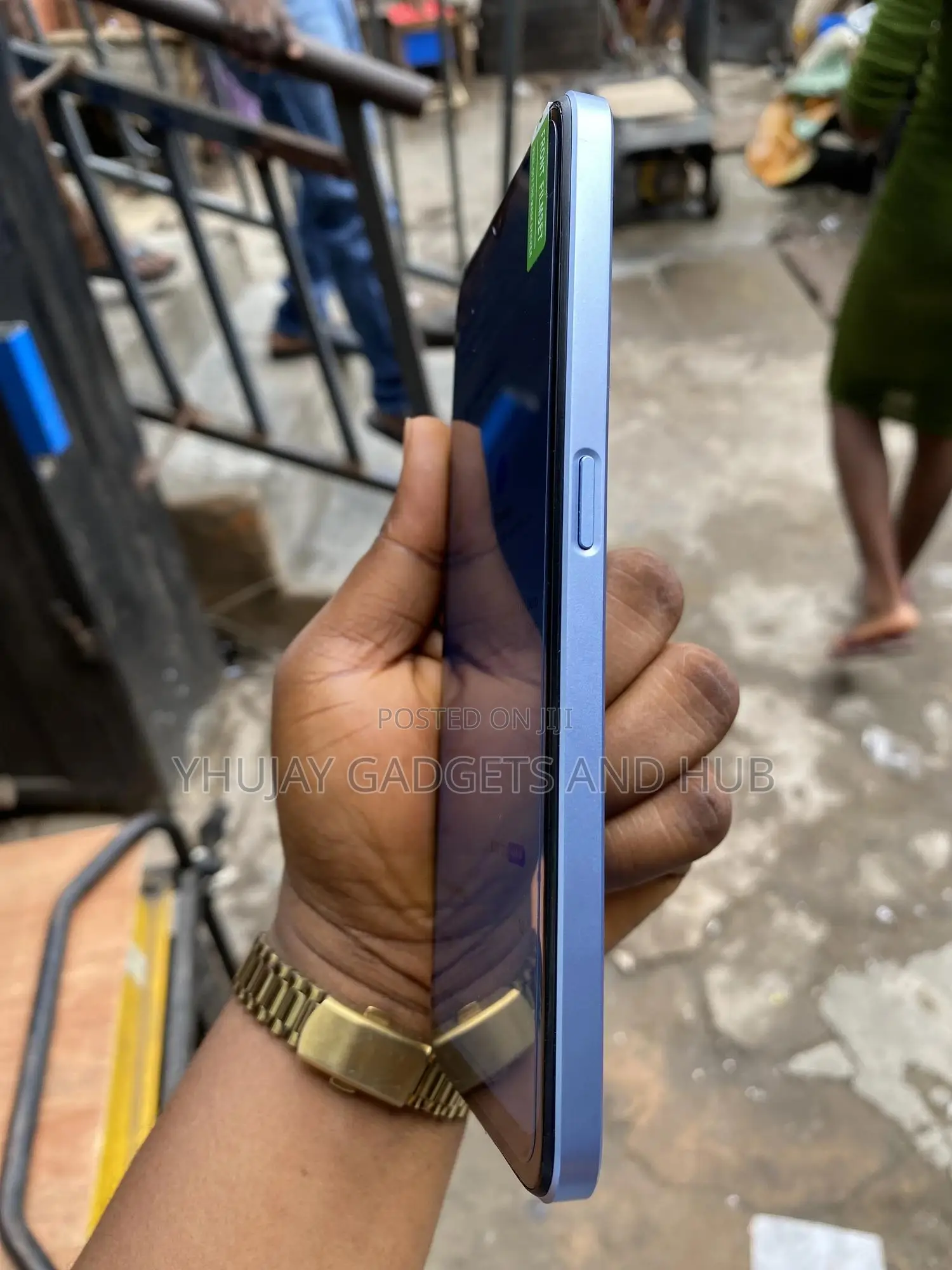 Realme V20 128 GB Blue