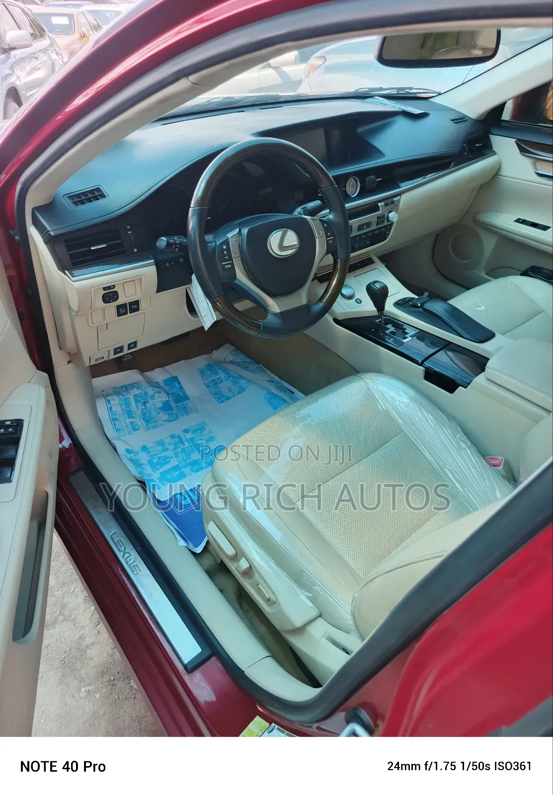 Lexus ES 350 FWD 2013 Red