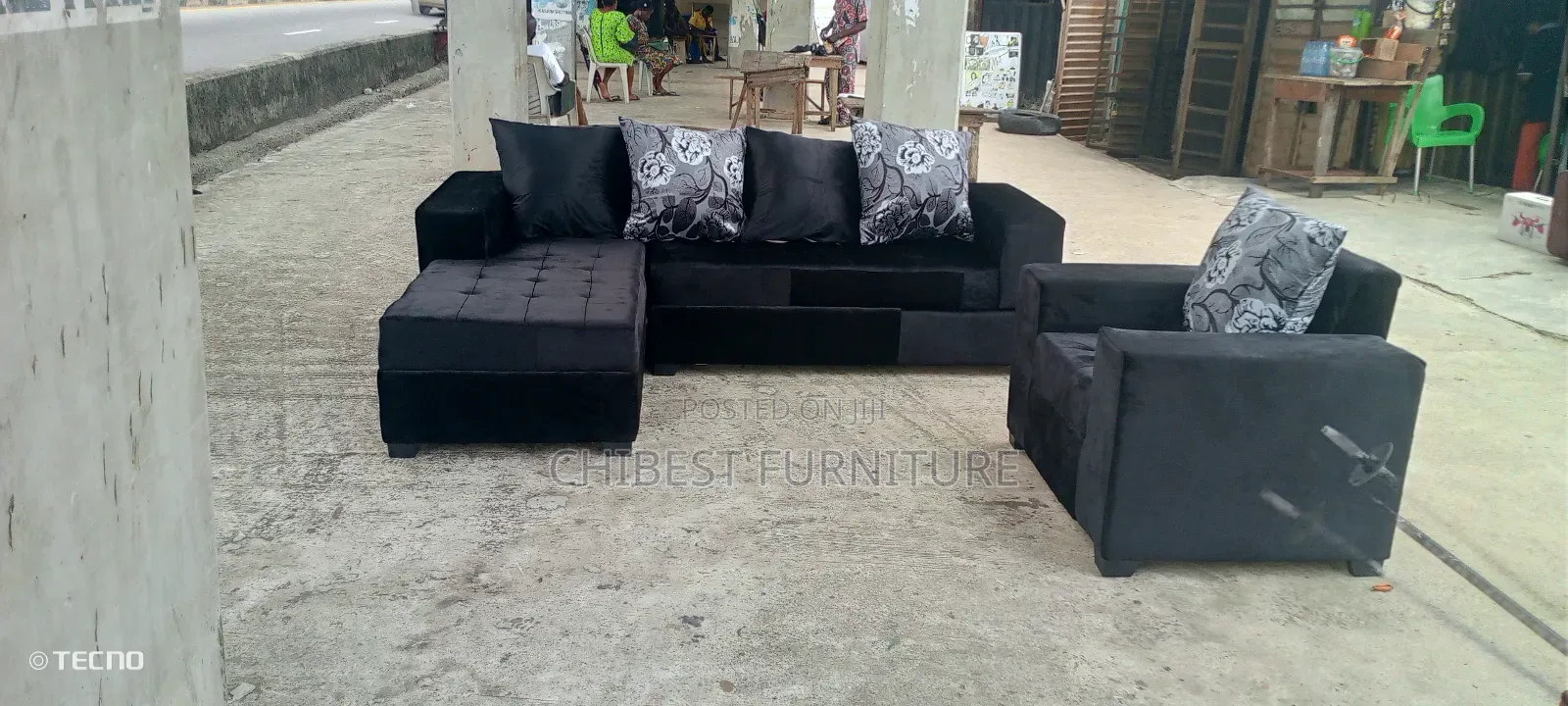 L Shaped Sofa Sets With Flower Designed Pillows for Homes