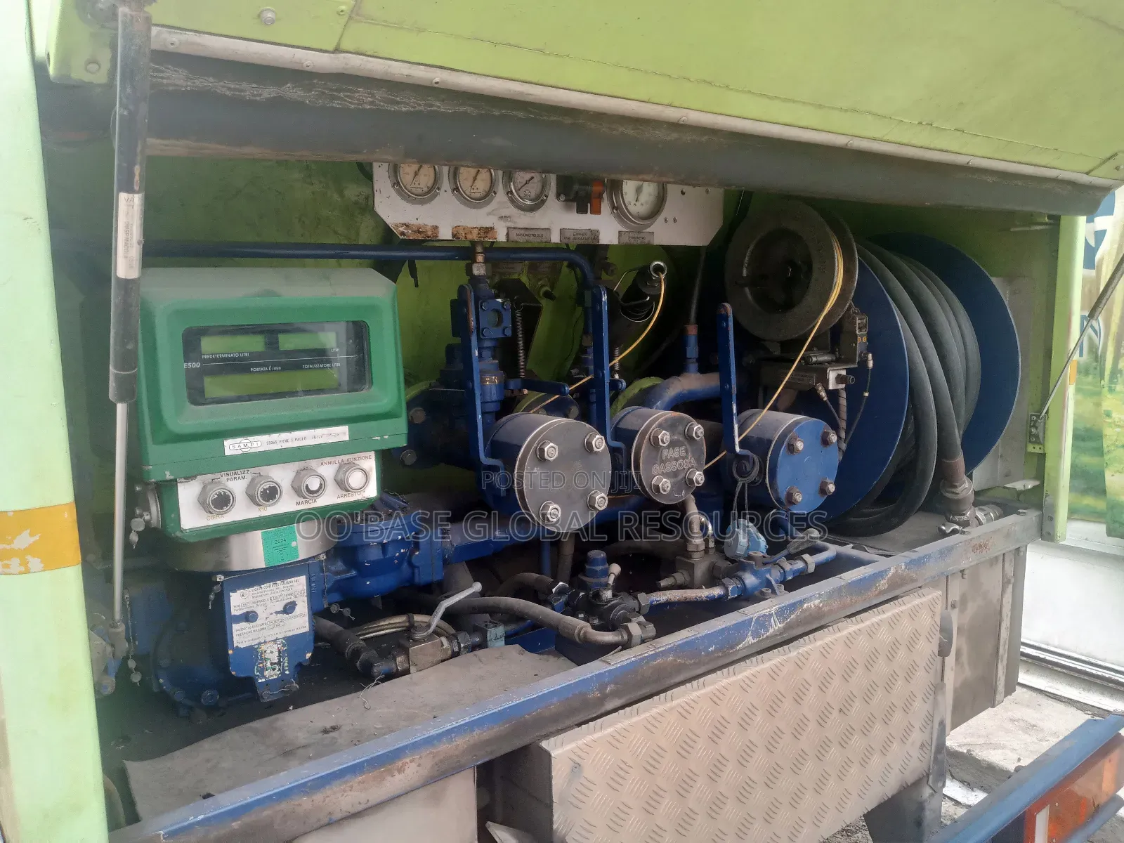 Foreign Used 8.5tons Iveco Gas Truck