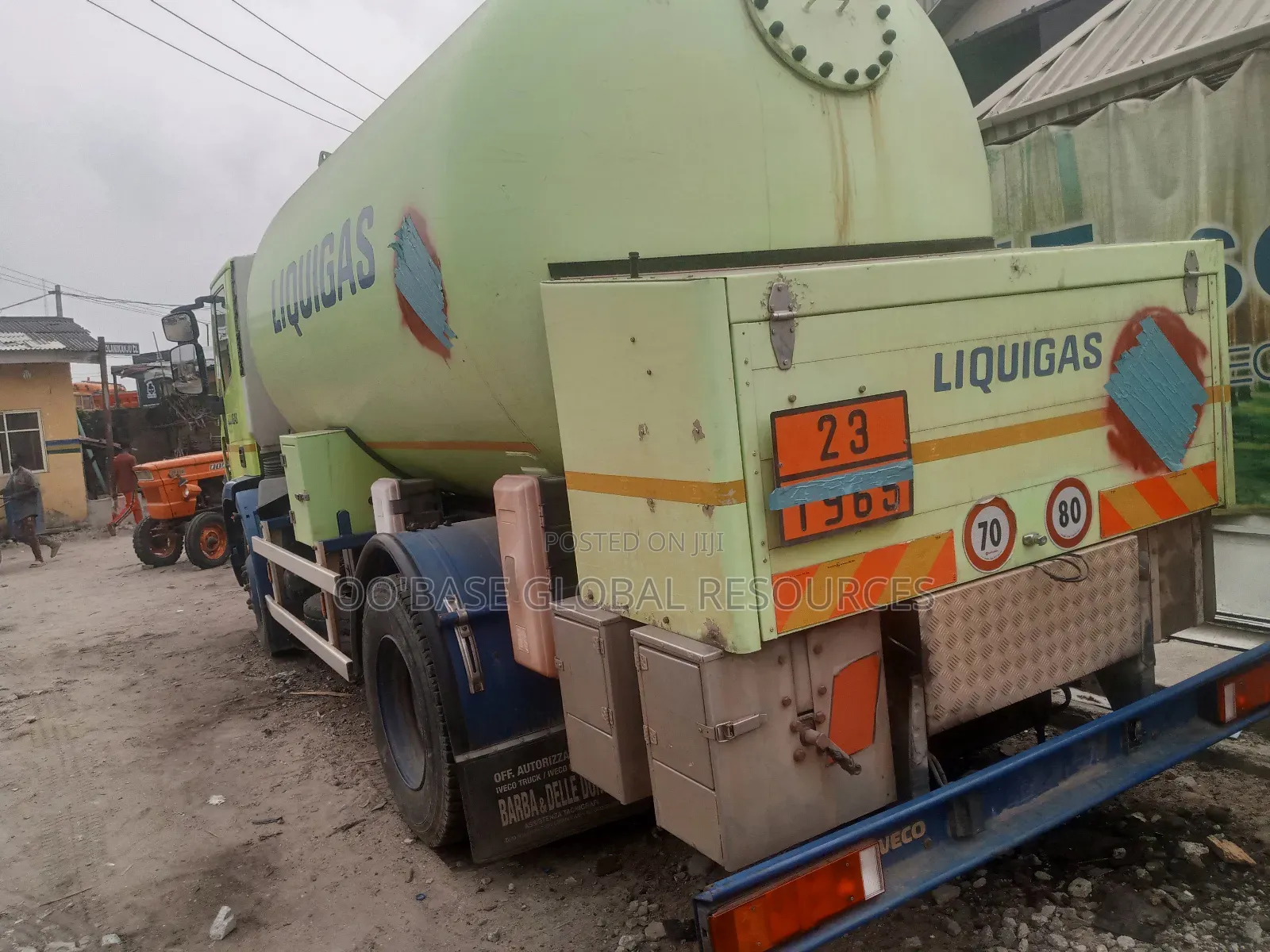 Foreign Used 8.5tons Iveco Gas Truck