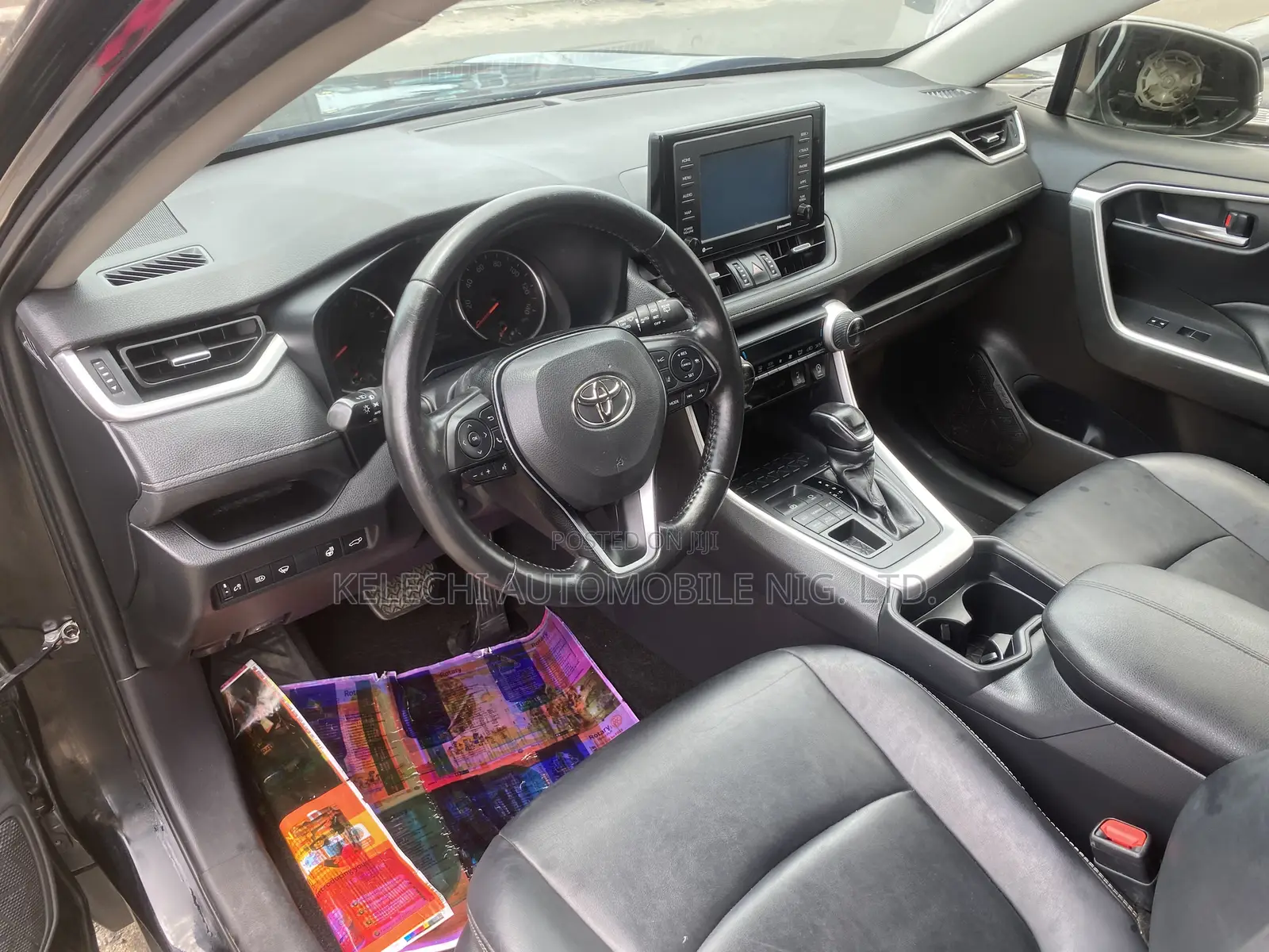 Toyota RAV4 XLE AWD 2020 Black