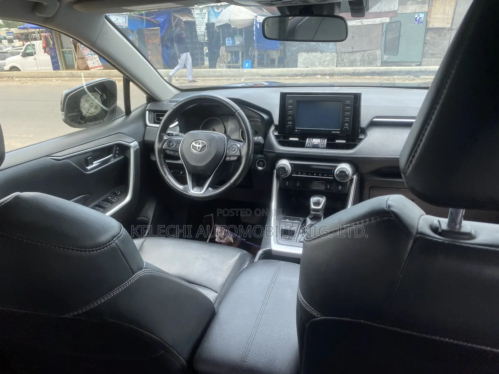 Toyota RAV4 XLE AWD 2020 Black