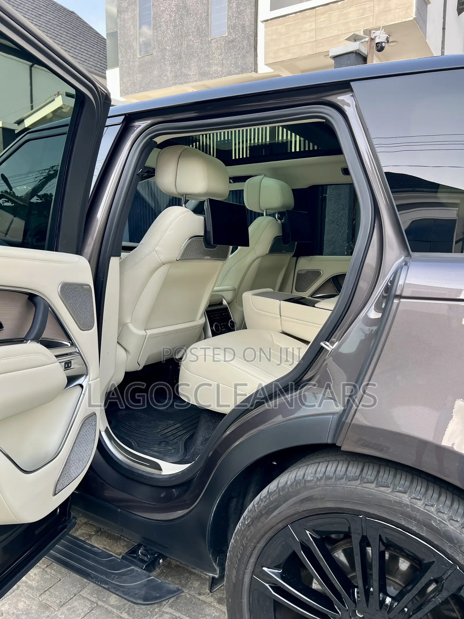 Land Rover Range Rover Vogue 2022 Gray