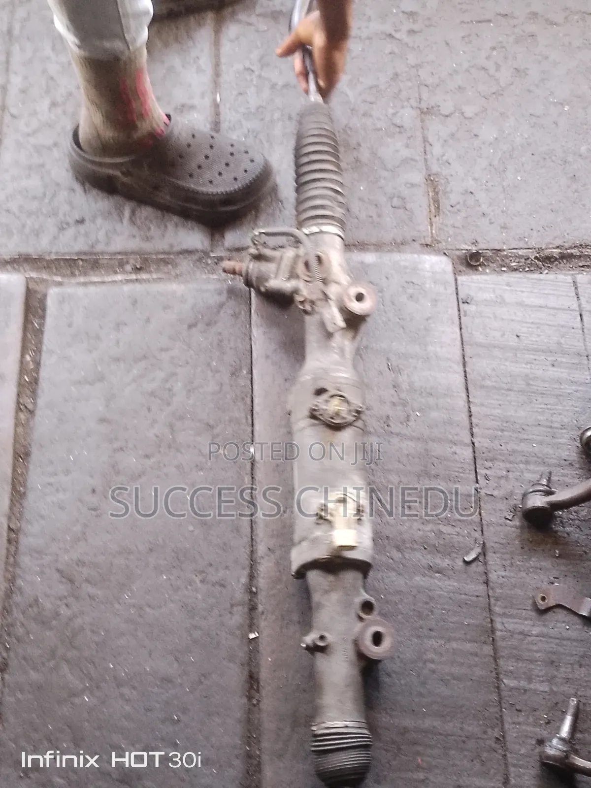 Complete Steering Rack For Is 350 4x4