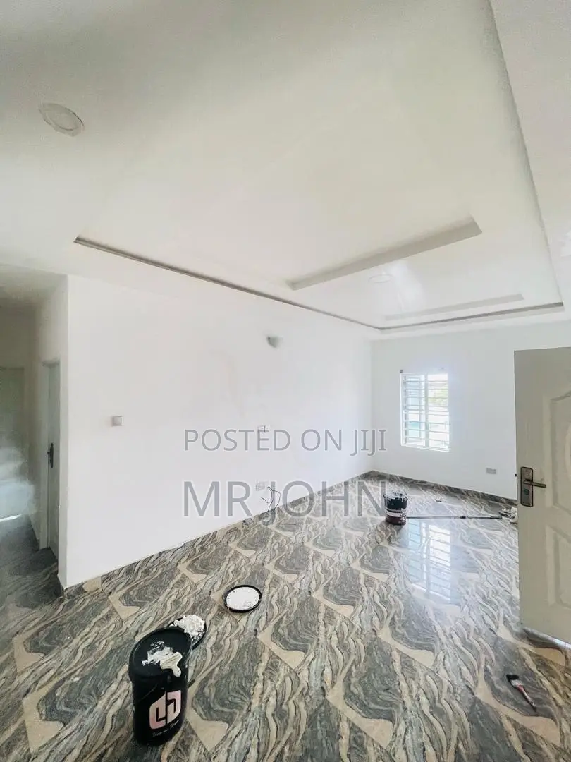 2bdrm Apartment in Owolabi Pr, Lekki for rent