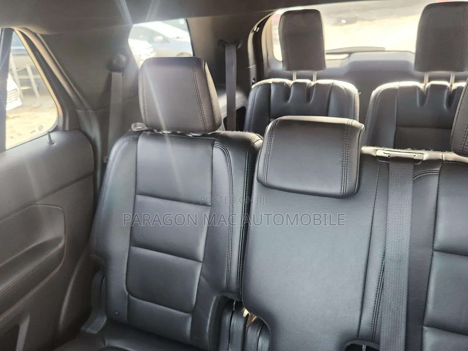 Ford Explorer 4dr SUV AWD (3.5L 6cyl 6A) 2014 Red