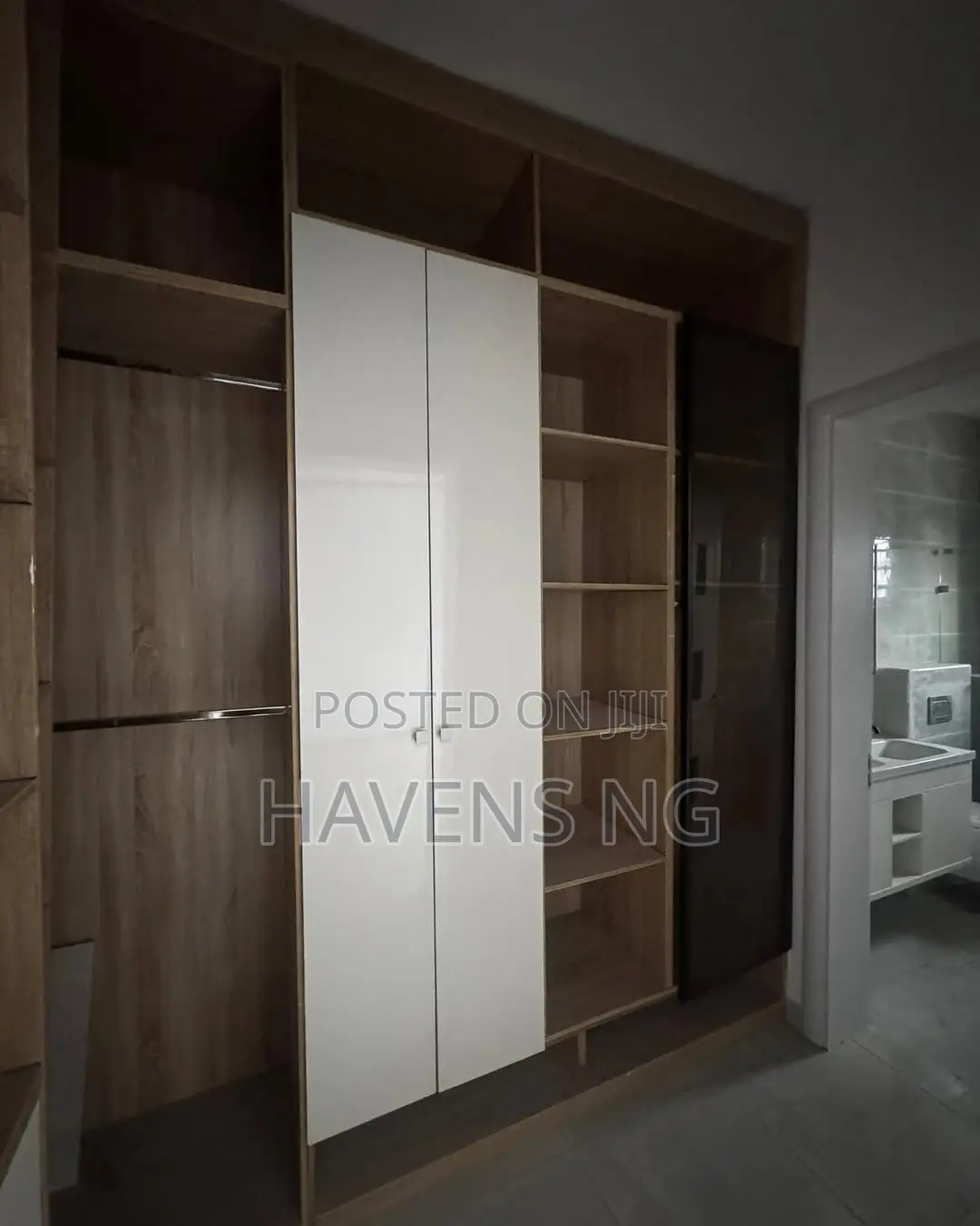 4bdrm Duplex in 1004 for sale