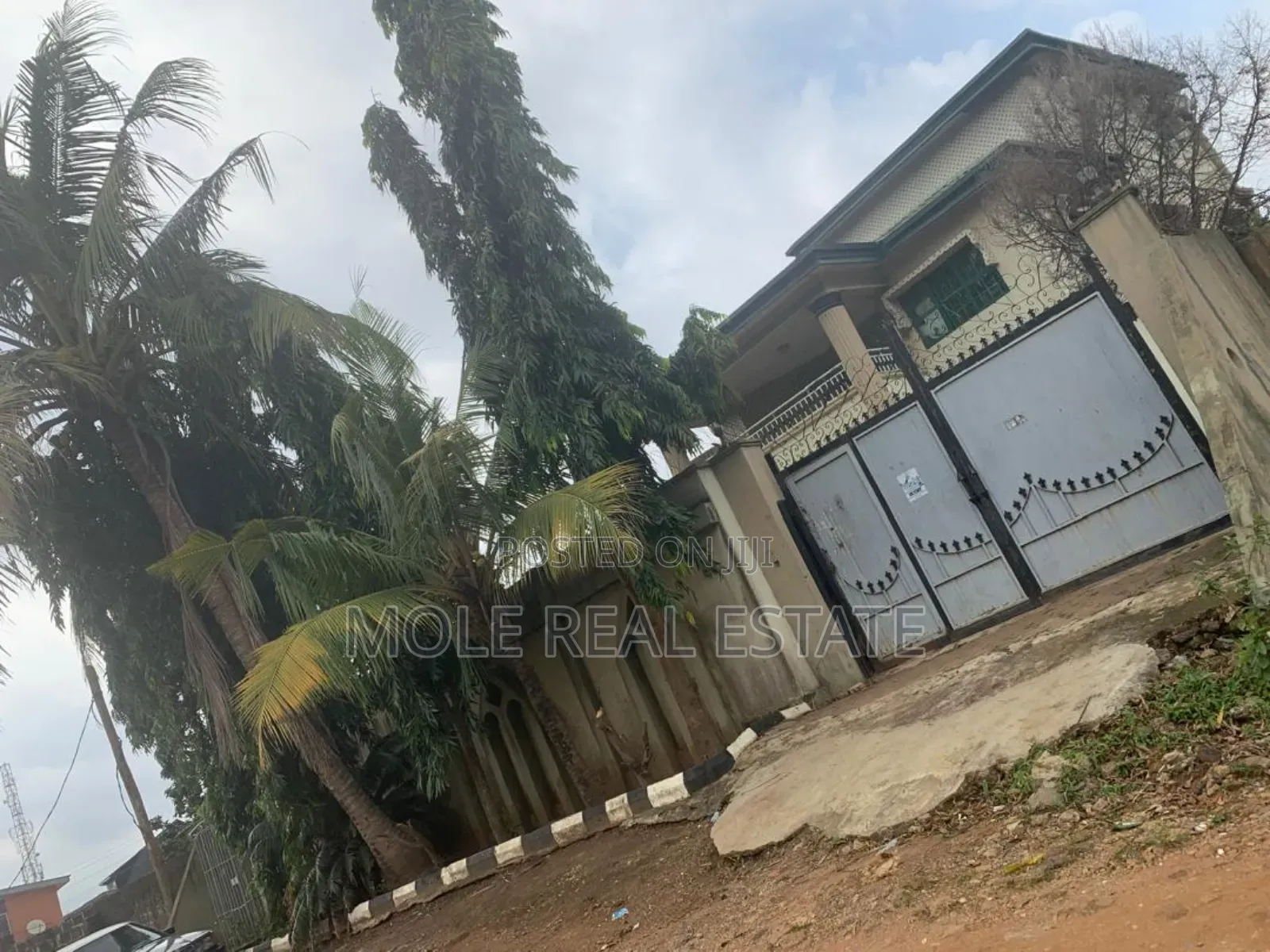 Furnished 6bdrm Duplex in Unity Estate Egbeda for sale