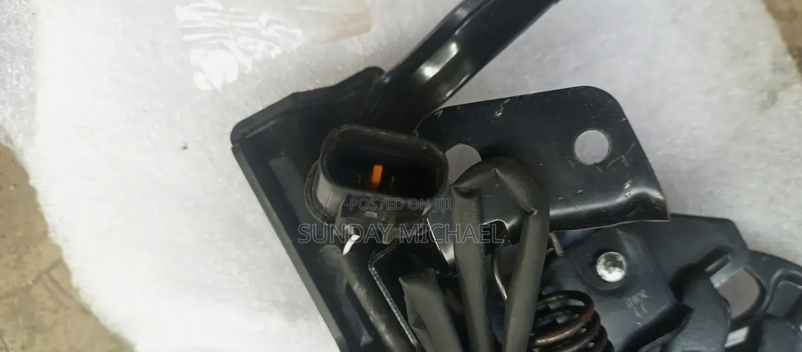 Hyundai Sonata Bonnet Lock