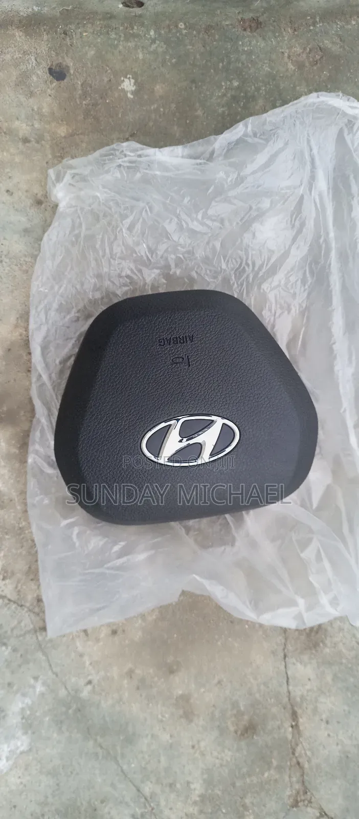 Hyundai Sonata Sport Steering Airbag Cover