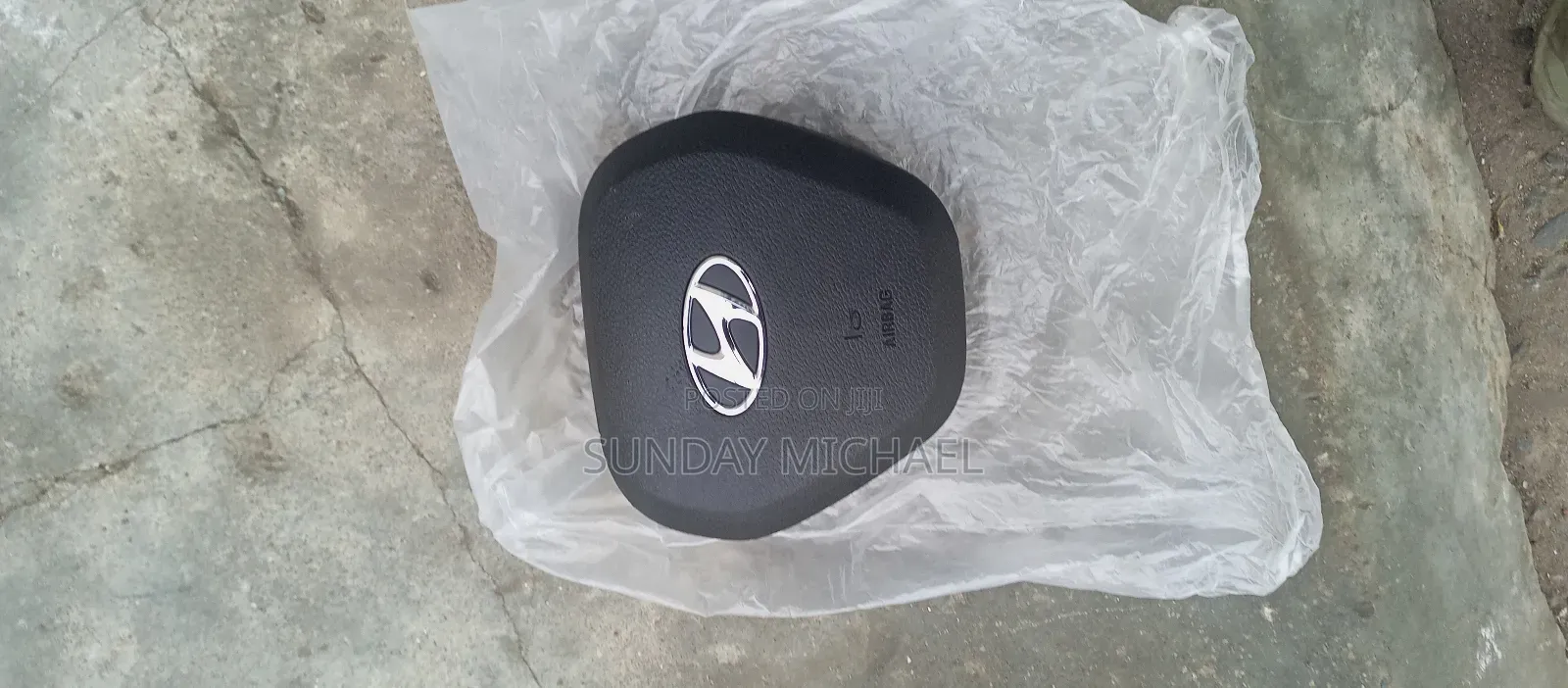 Hyundai Sonata Sport Steering Airbag Cover