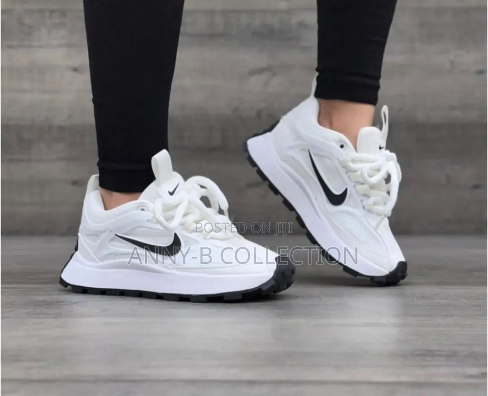 Quality Unisex Nike White Sneakers Trainers