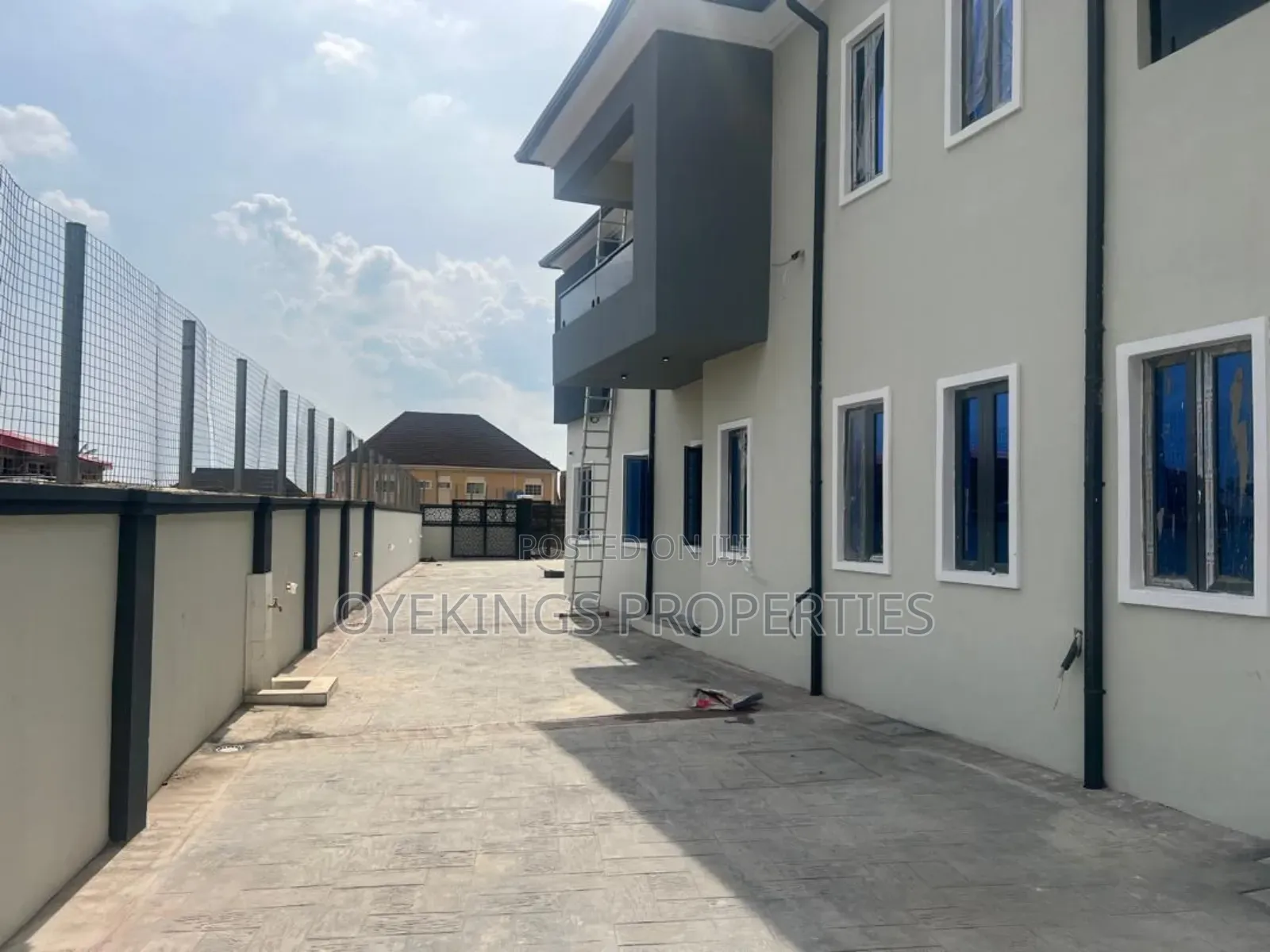 4bdrm Duplex in Blue Gate, Oluyole Estate for sale