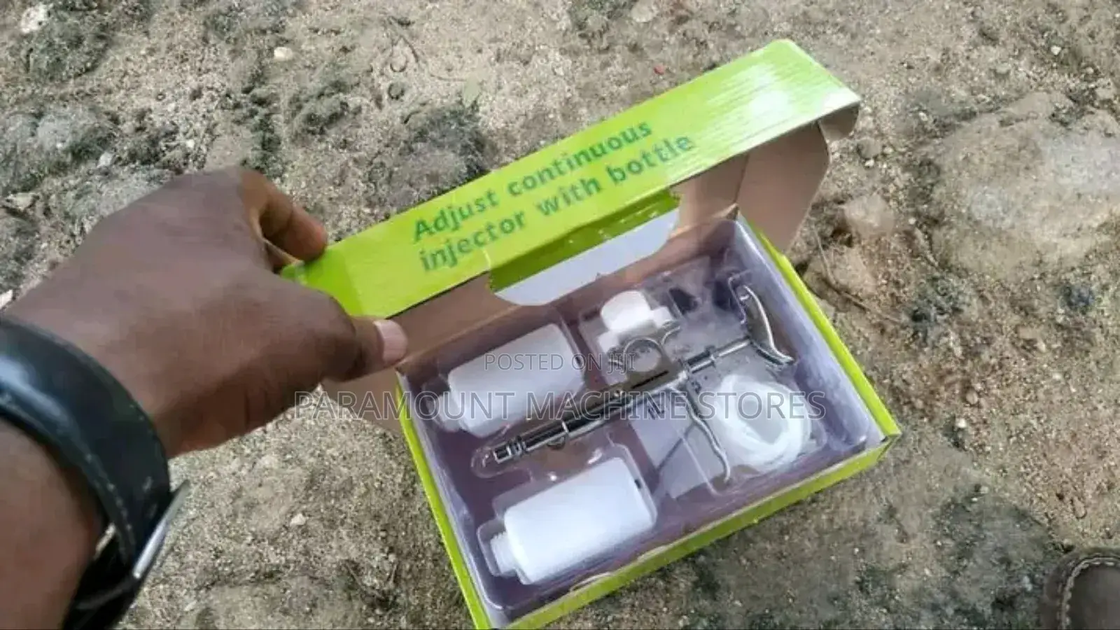 Animal and Poultry Vaccinator