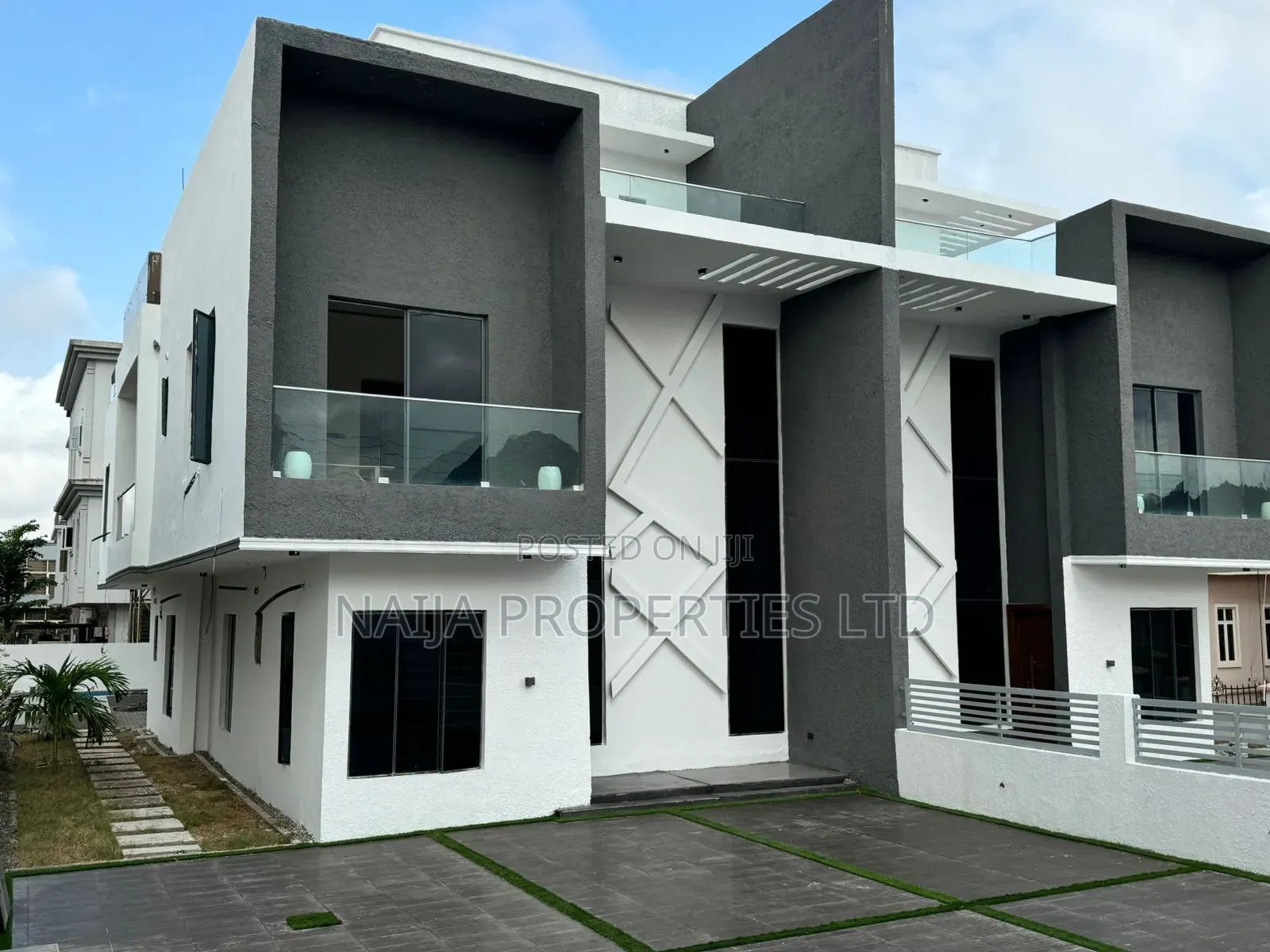5bdrm Duplex in Victory Park Estate, Lekki for sale
