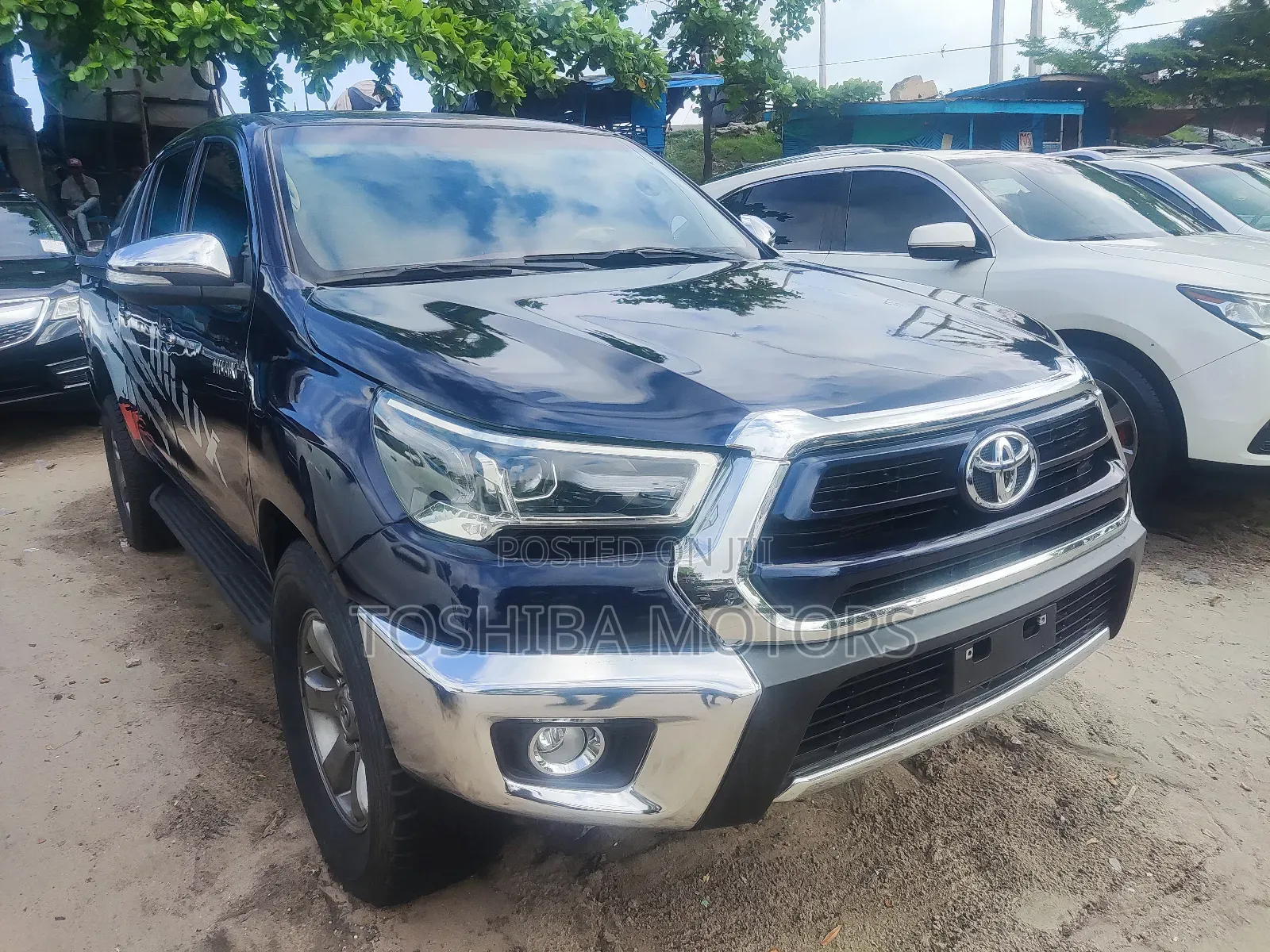 Toyota Hilux 2019 Blue