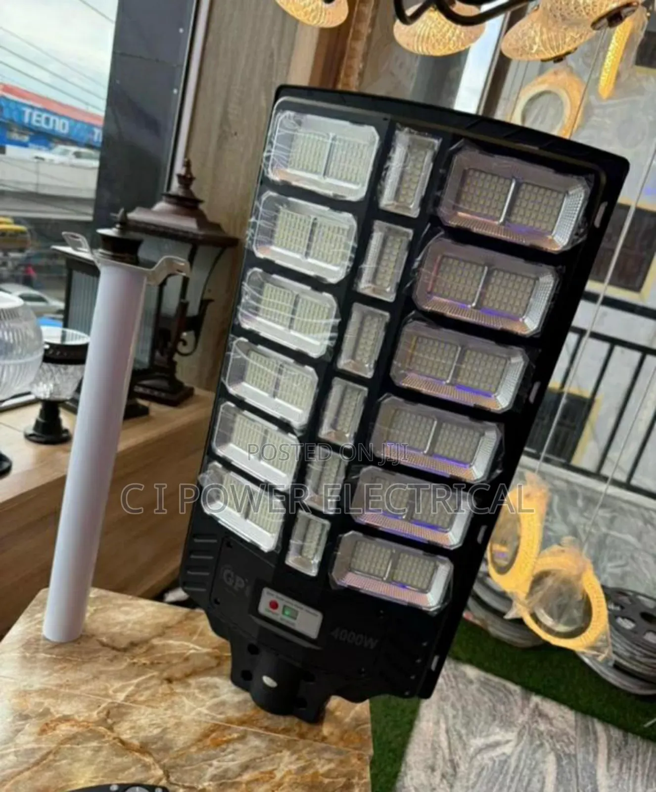 500 Watts Solar Street Light