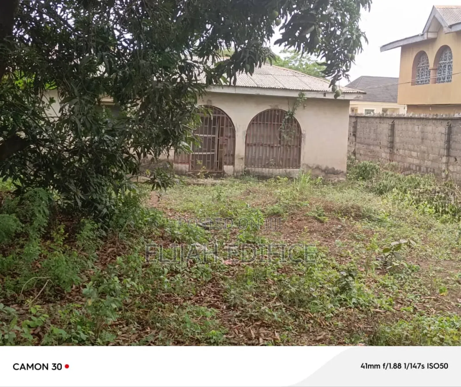4bdrm Bungalow in Ajegunle, Alakuko for sale