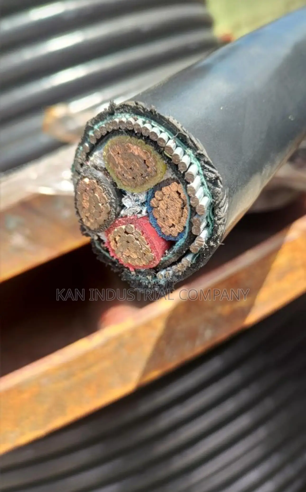 240mm 4 Core Armored Cable
