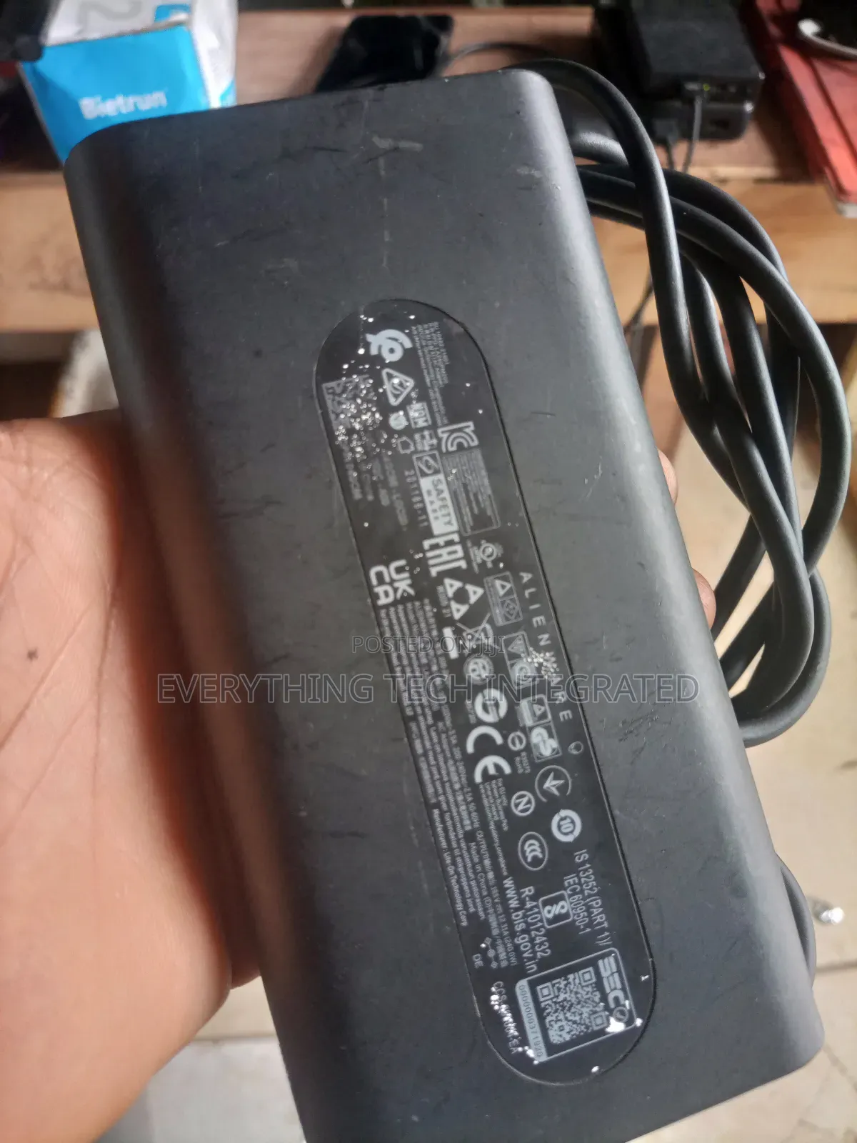 Alienware Slim Ac Adapter 240w Dell