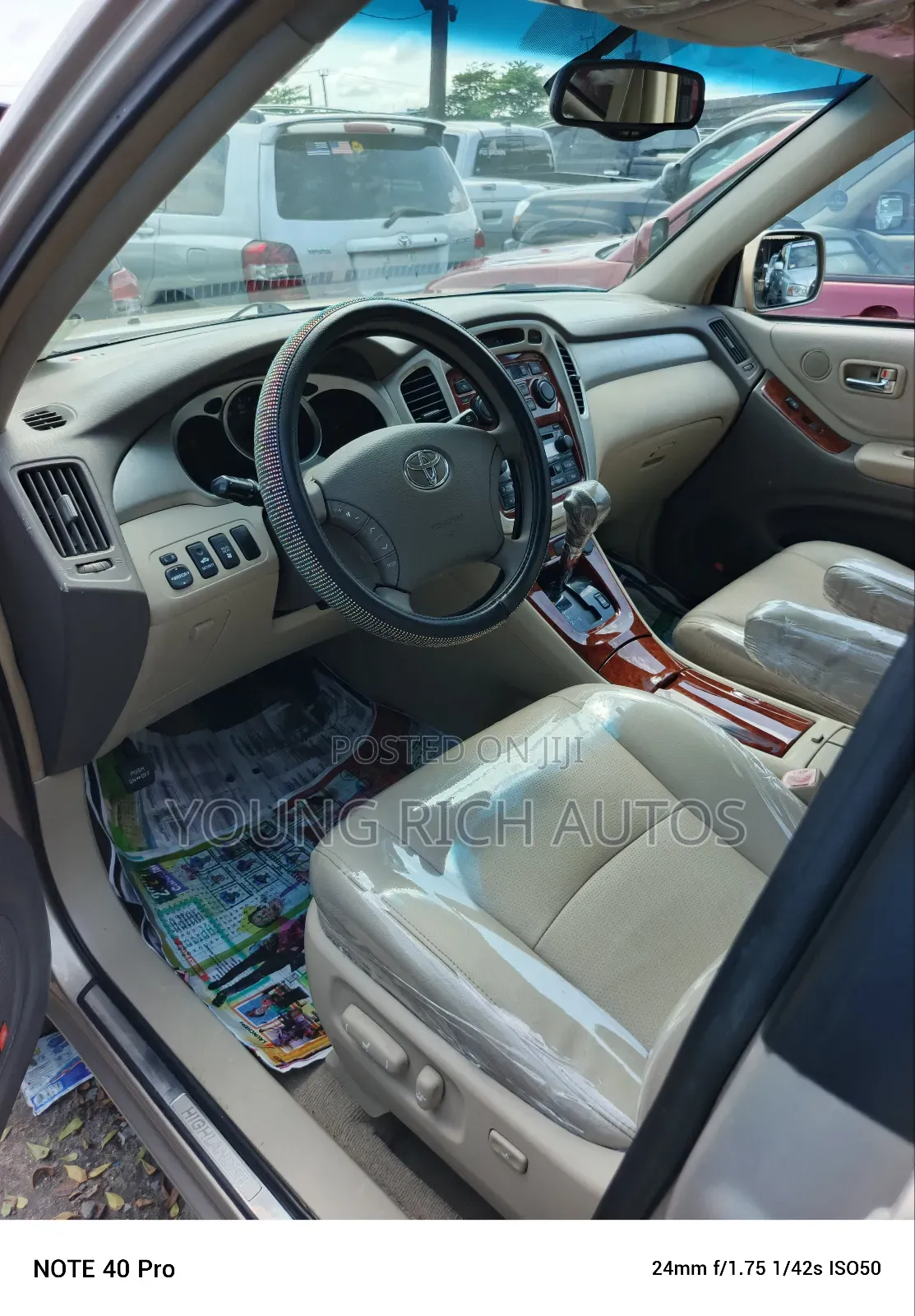 Toyota Highlander 2006 Gold