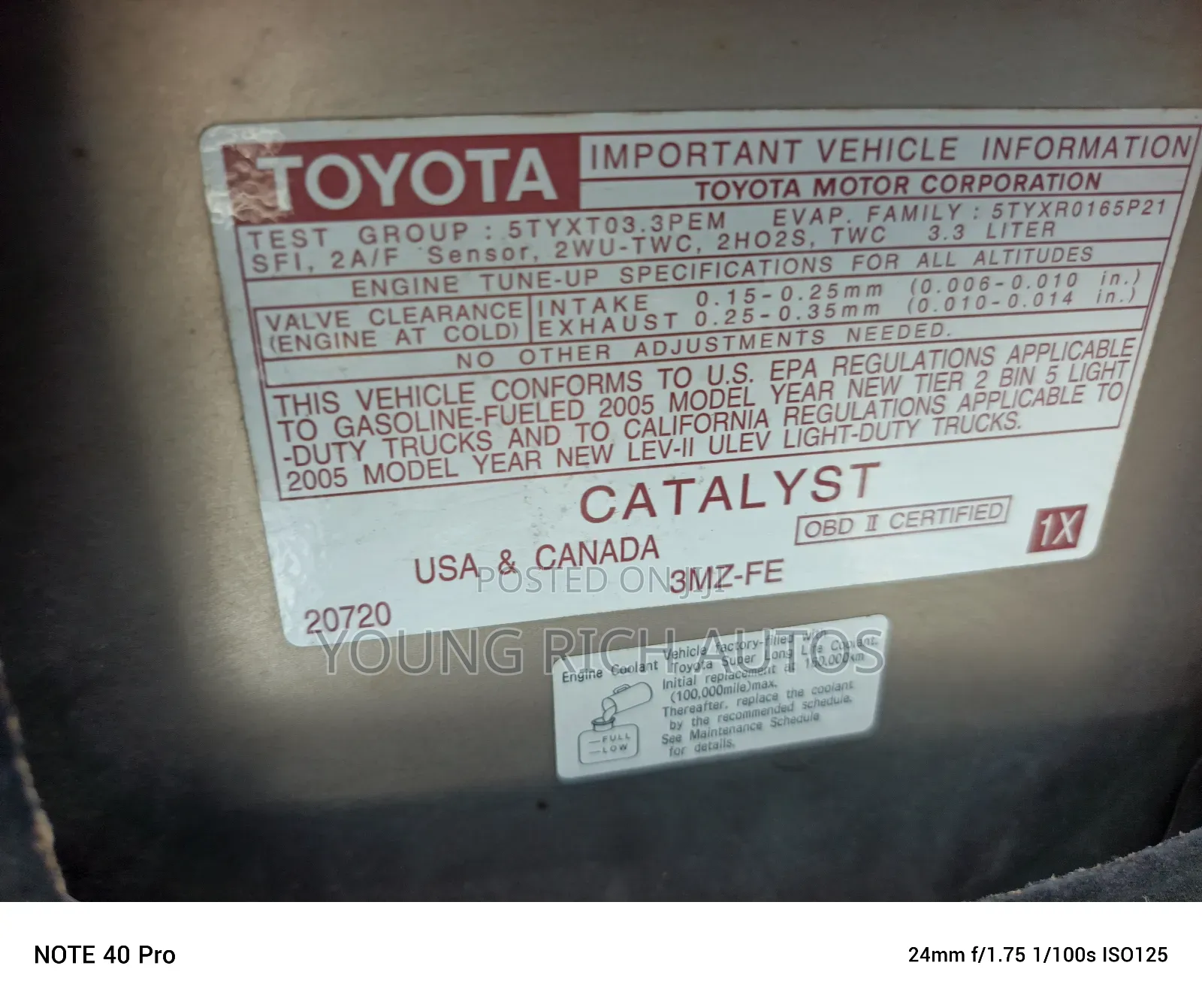 Toyota Highlander 2006 Gold