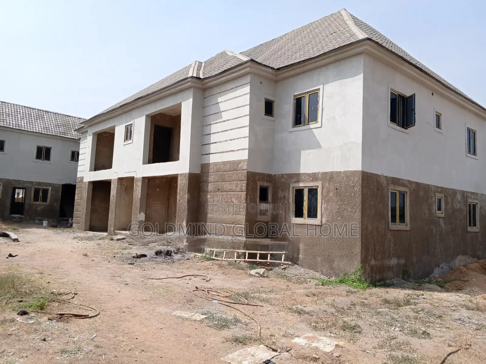 2bdrm Block of Flats in Lugbe, FHA for sale