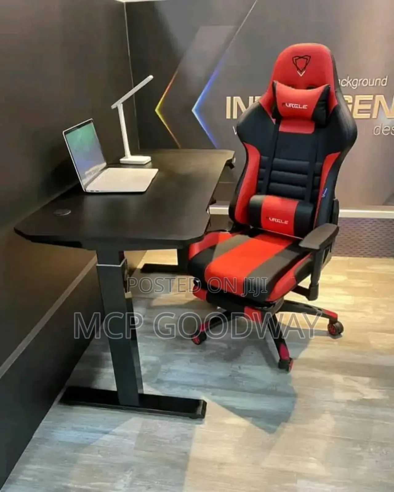 Furgle Gaming Chairfootrest 
Height Adjustment
Adjustable