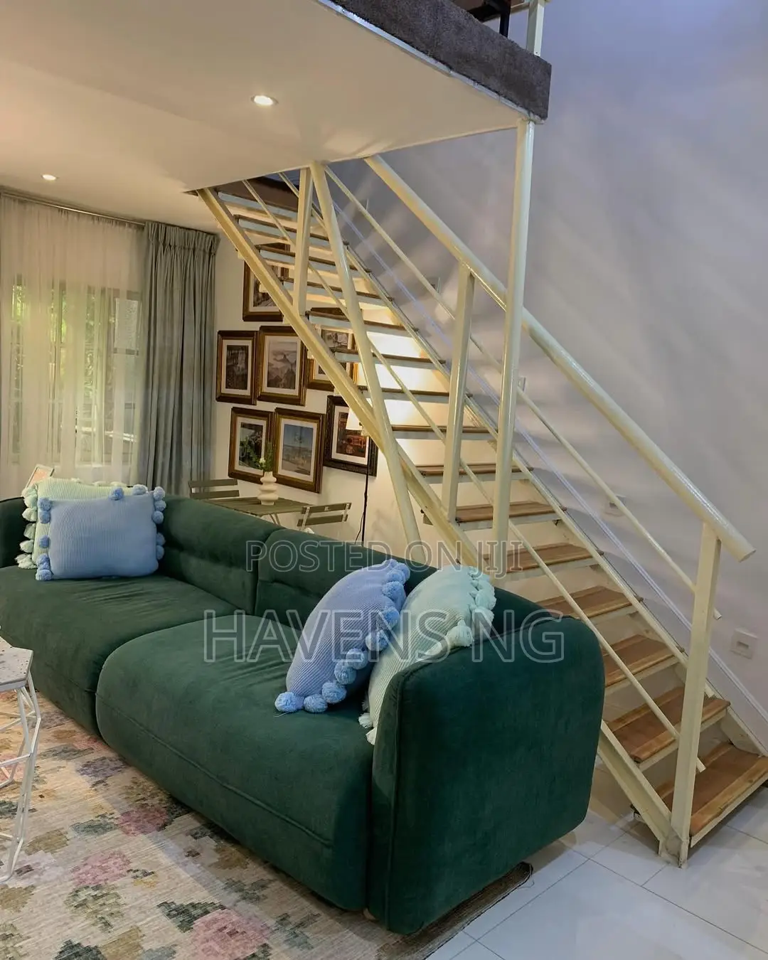 Luxury 1-Bedroom Duplex Loft Apartment