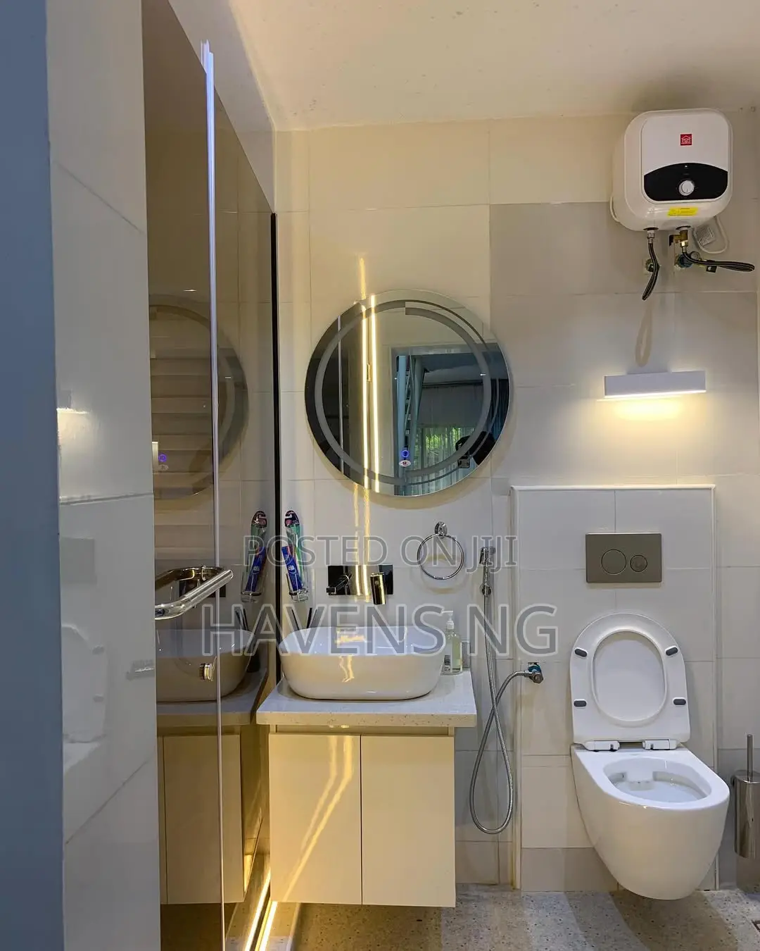 Luxury 1-Bedroom Duplex Loft Apartment