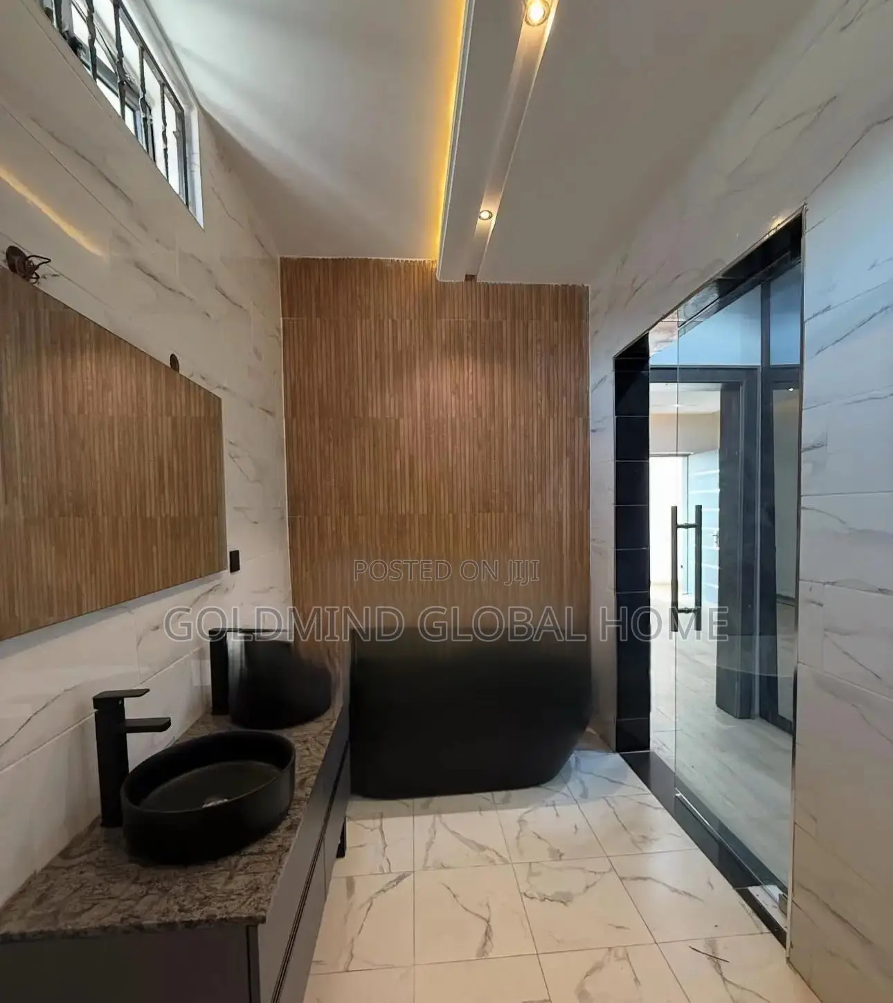 4bdrm Duplex in River Park, FHA for sale