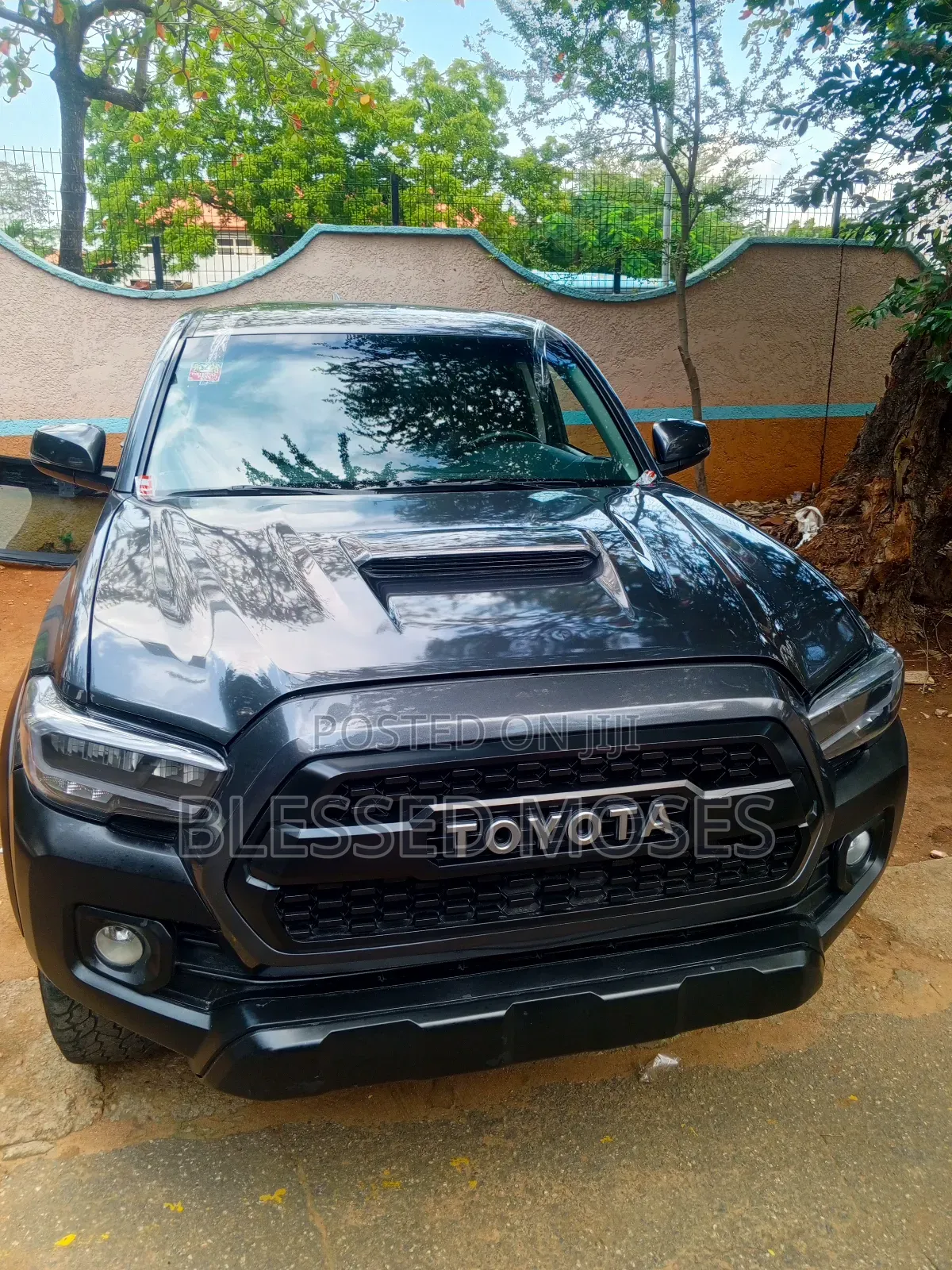Toyota Tacoma 2019 Front Windscreen