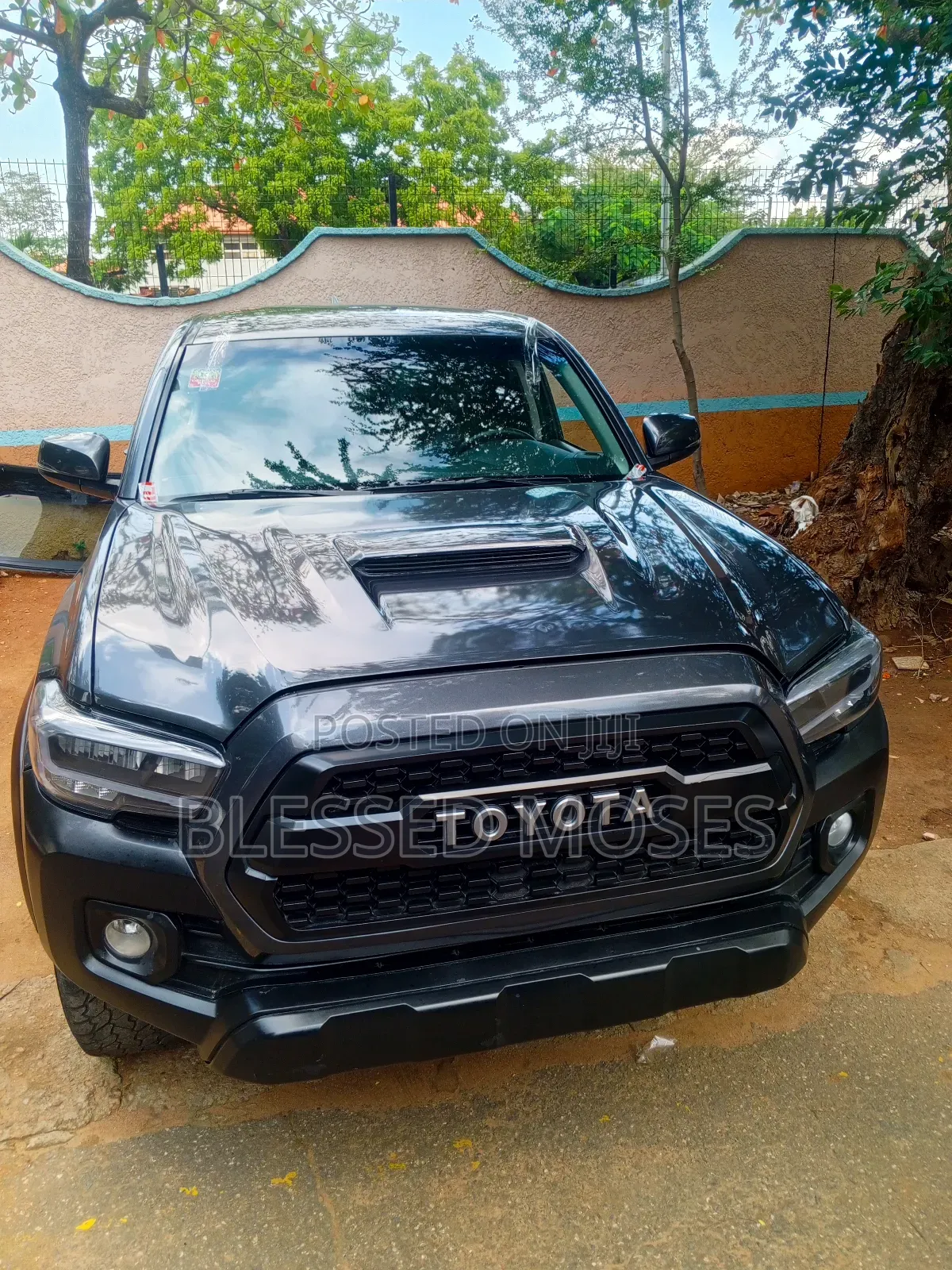 Toyota Tacoma 2019 Front Windscreen