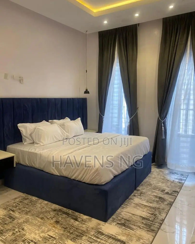 Luxury 2-Bedroom Apartment