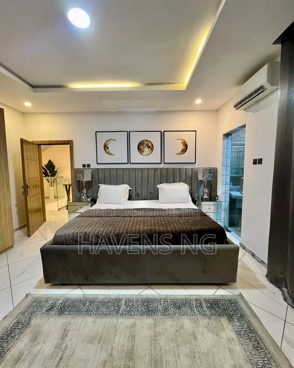 4-Bedroom Self-Compound Apartment – Lekki Phase 1