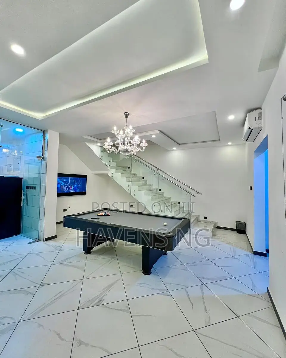 4-Bedroom Self-Compound Apartment – Lekki Phase 1