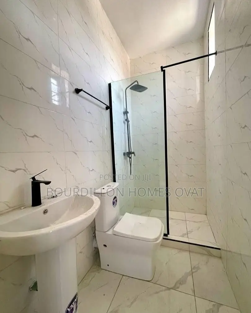 2bdrm Apartment in Ikate for sale