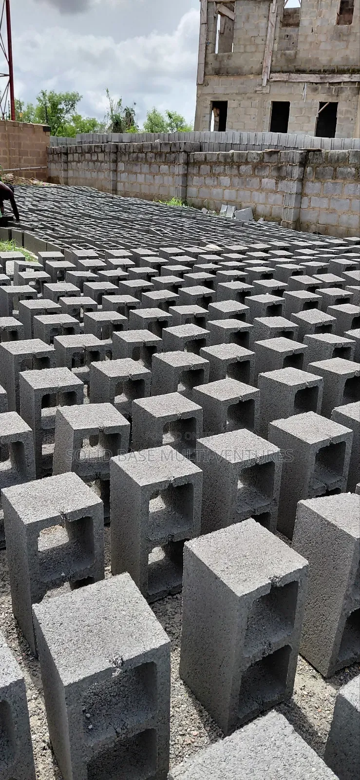 Stonedust Blocks Available for Sales and Supplies Within Ib