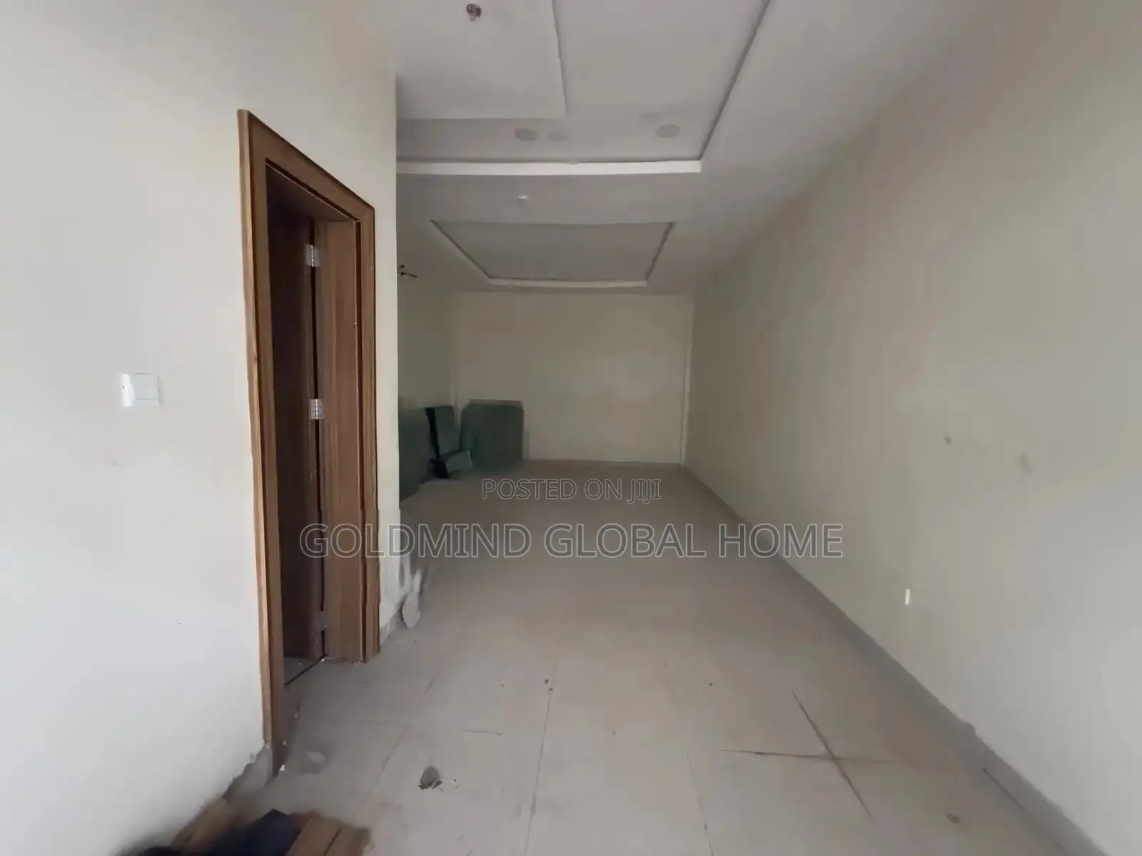 Lovely Built Fully Serviced 40sqm Shop Space