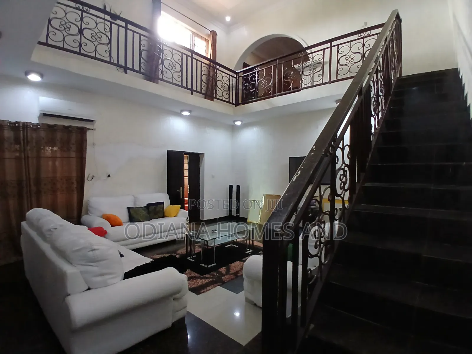 7bdrm Duplex in Oluyole Extension, Ibadan for sale