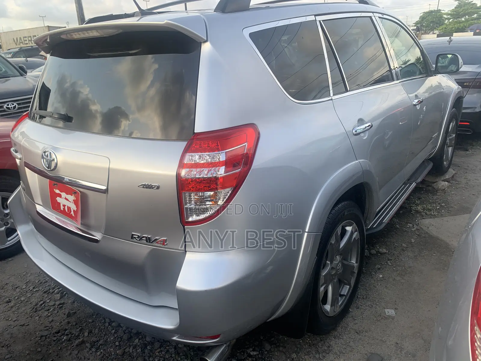 Toyota RAV4 2010 Silver