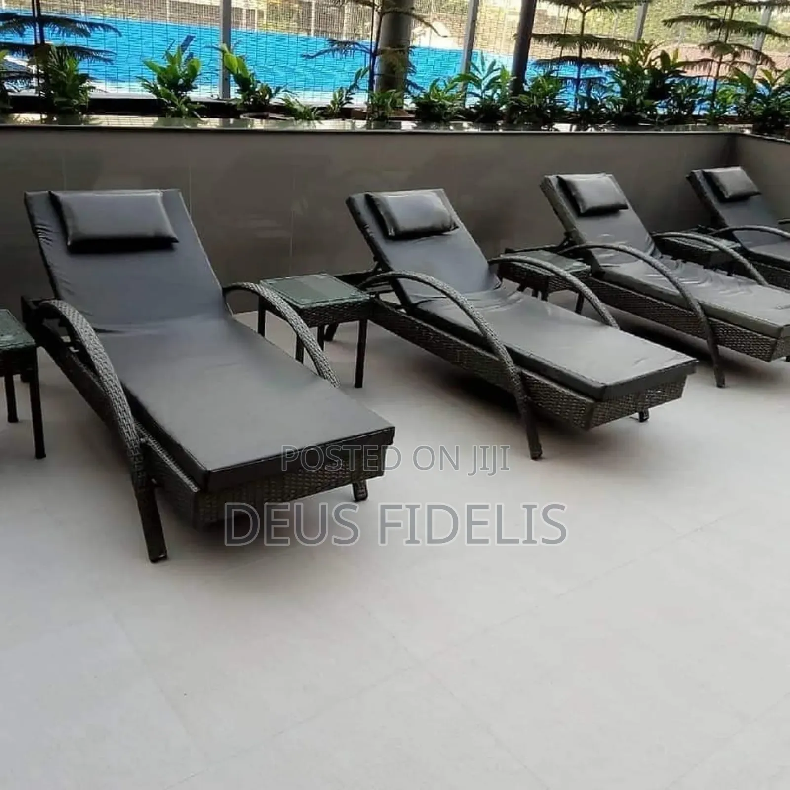 Rattan Swimming Pool Foldable Pool Bed With Side Stool