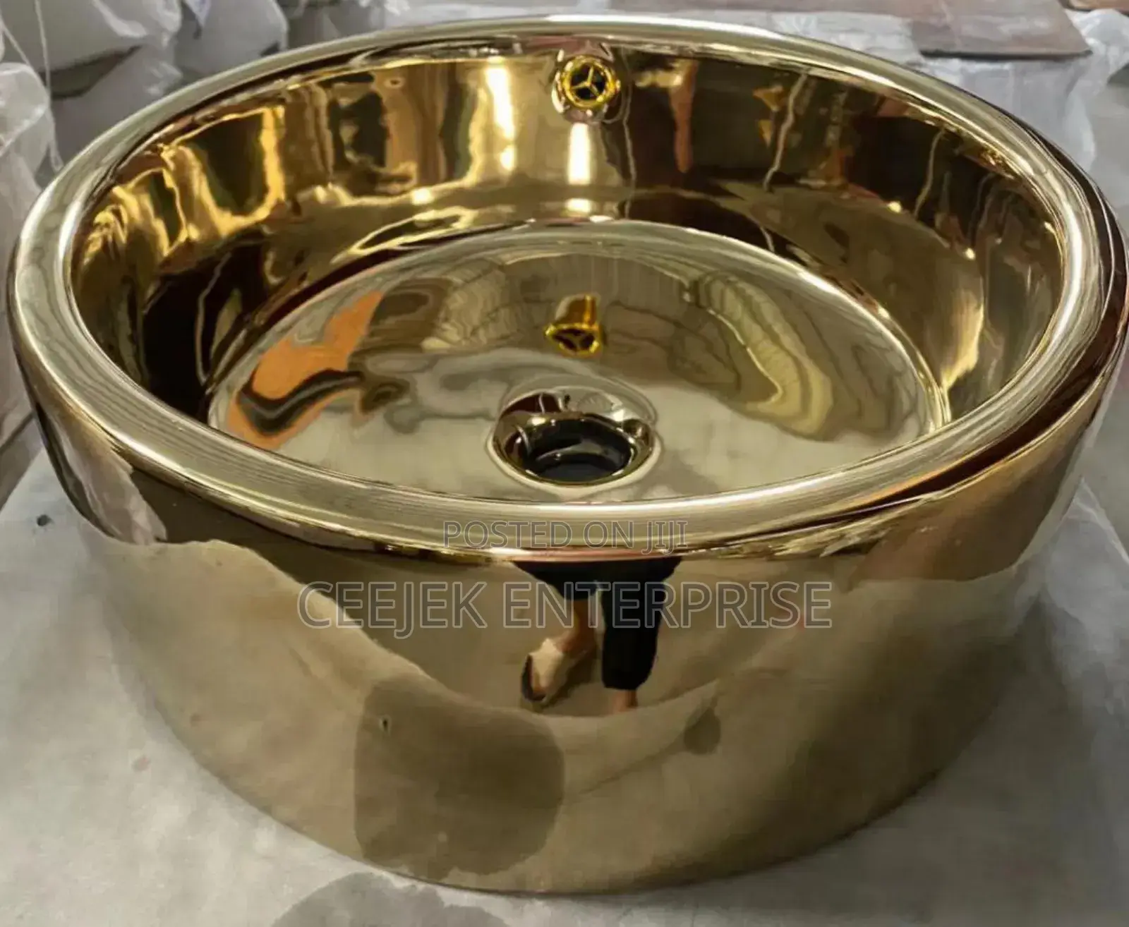 Gold Canter Basin