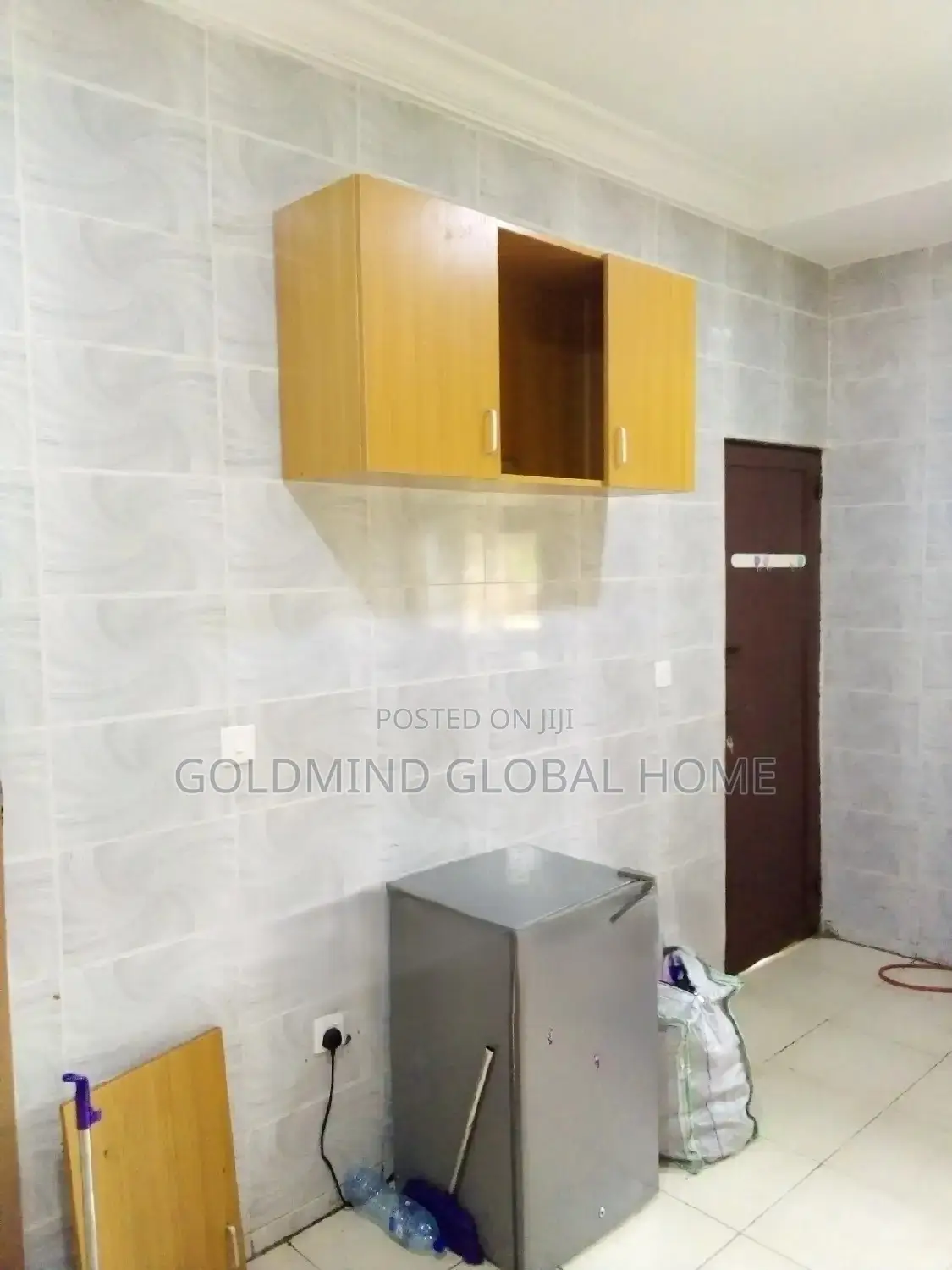 3bdrm Block of Flats in Amac, FHA for sale